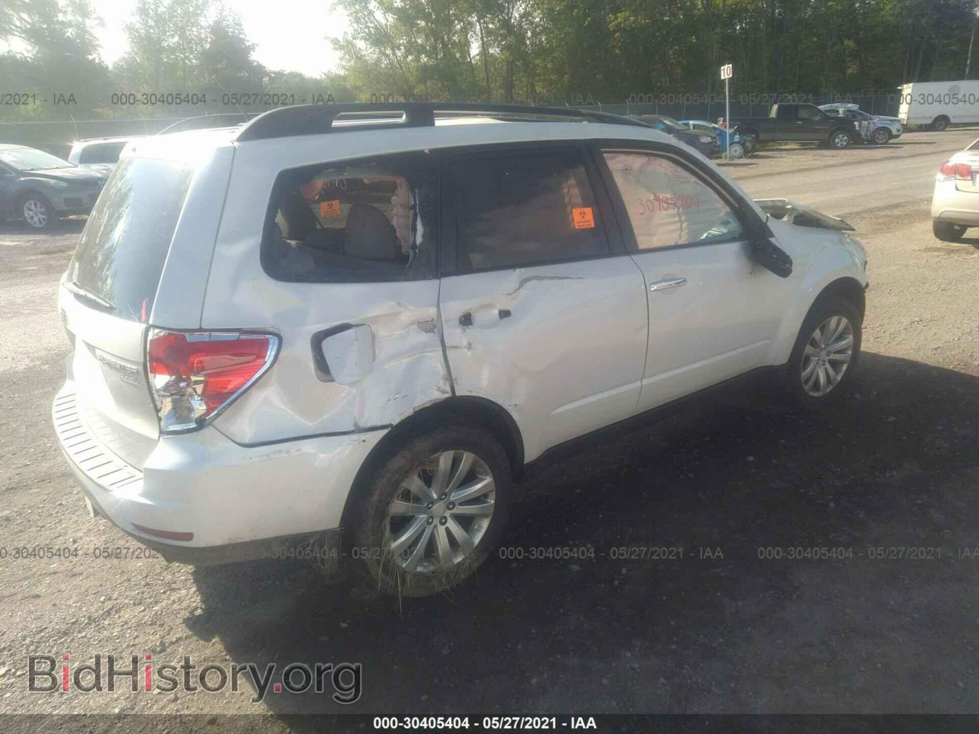 2011 SUBARU FORESTER - VIN: JF2SHADC1BH772492 - Фото 4