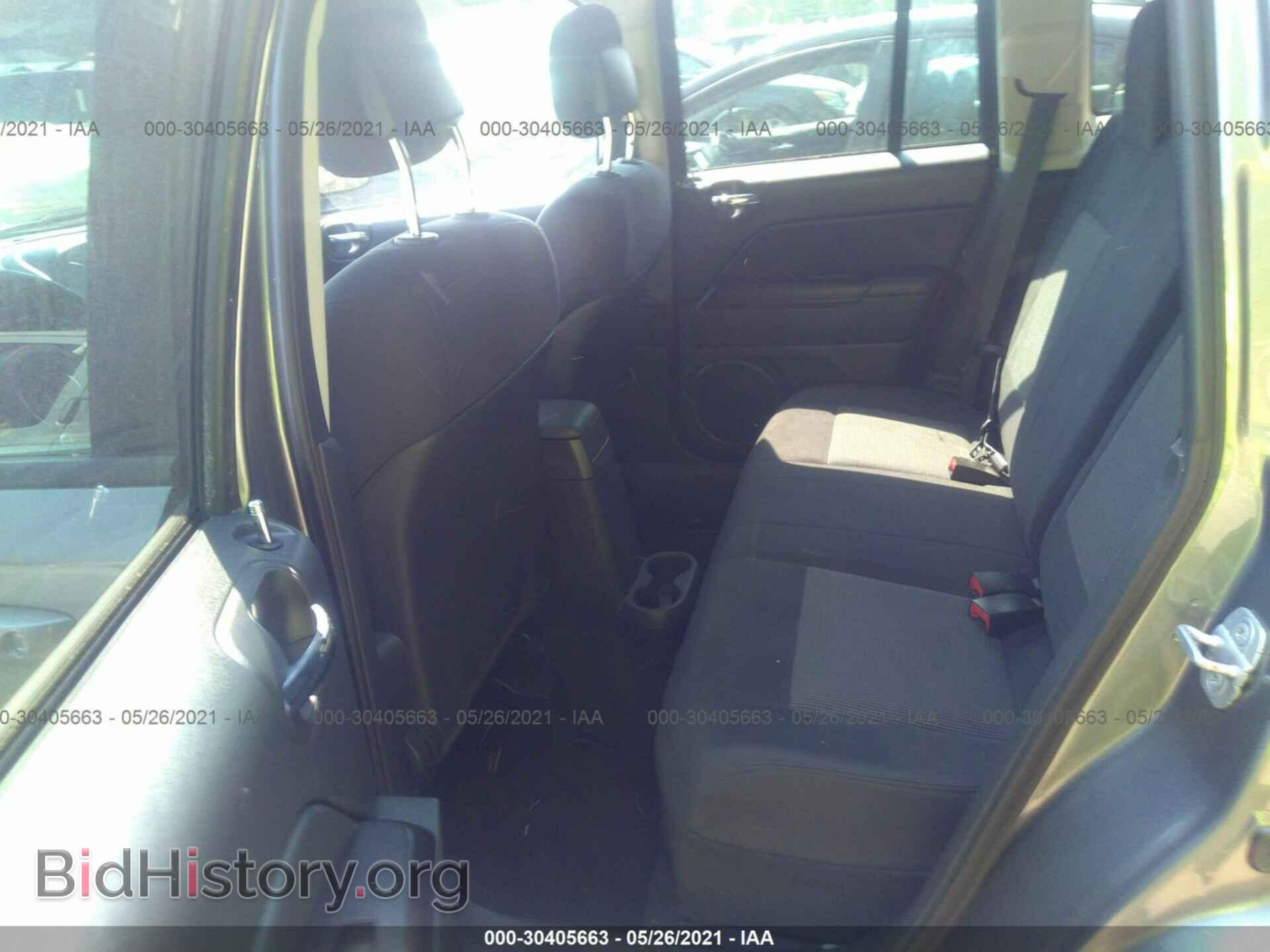 2011 JEEP COMPASS - VIN: 1J4NF1FB1BD282433 - Photo 8