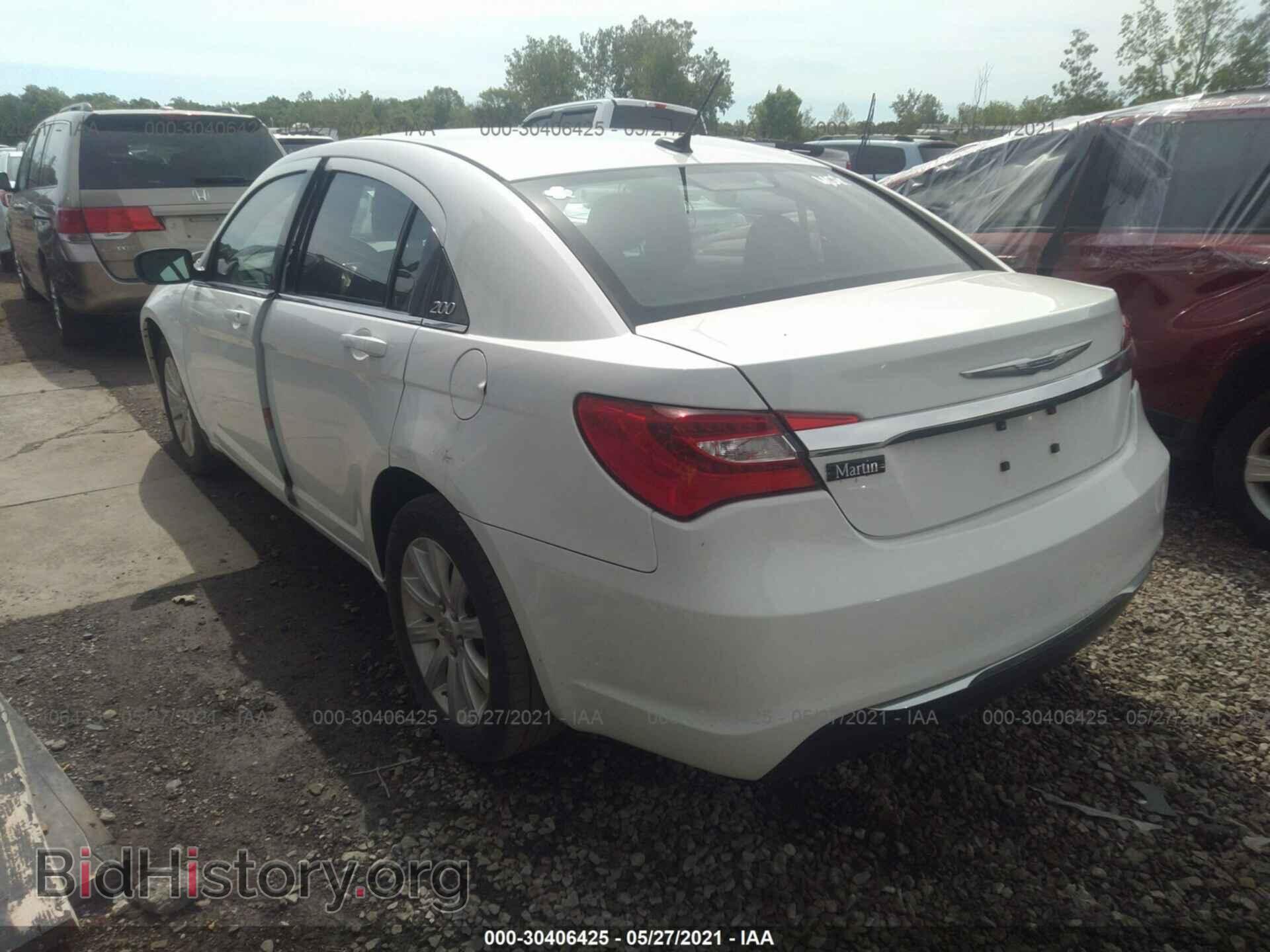 2013 CHRYSLER 200 - VIN: 1C3CCBBB2DN514105 - Фото 3