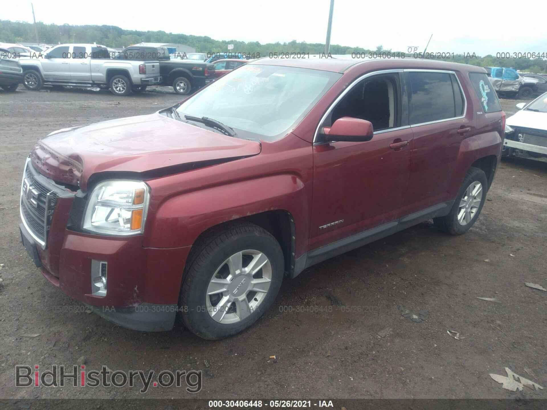 2011 GMC TERRAIN - VIN: 2CTFLREC0B6278825 - Photo 2