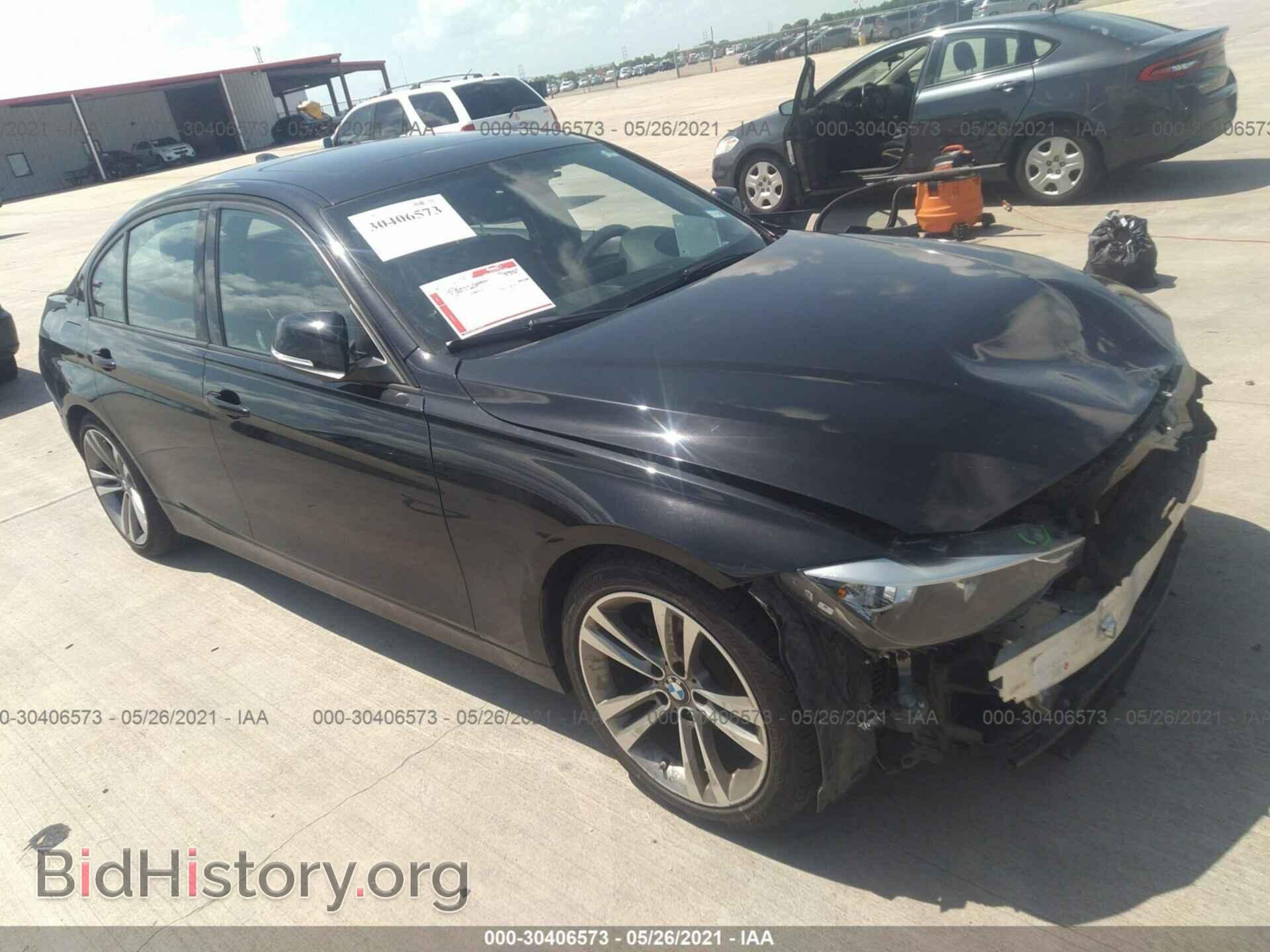 Photo WBA3A5C53DF358501 - BMW 3 SERIES 2013