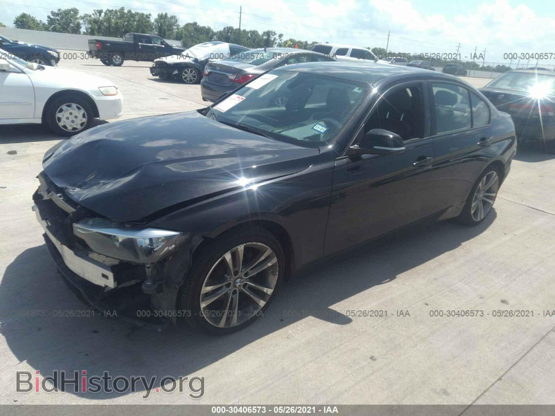 2013 BMW 3 SERIES - VIN: WBA3A5C53DF358501 - Photo 2