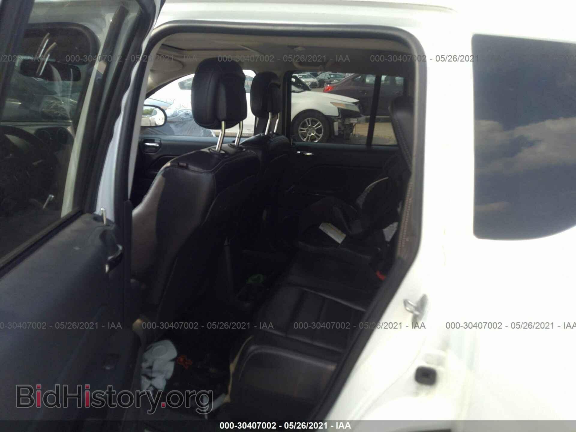 2012 JEEP COMPASS - VIN: 1C4NJDCB6CD511443 - Photo 8