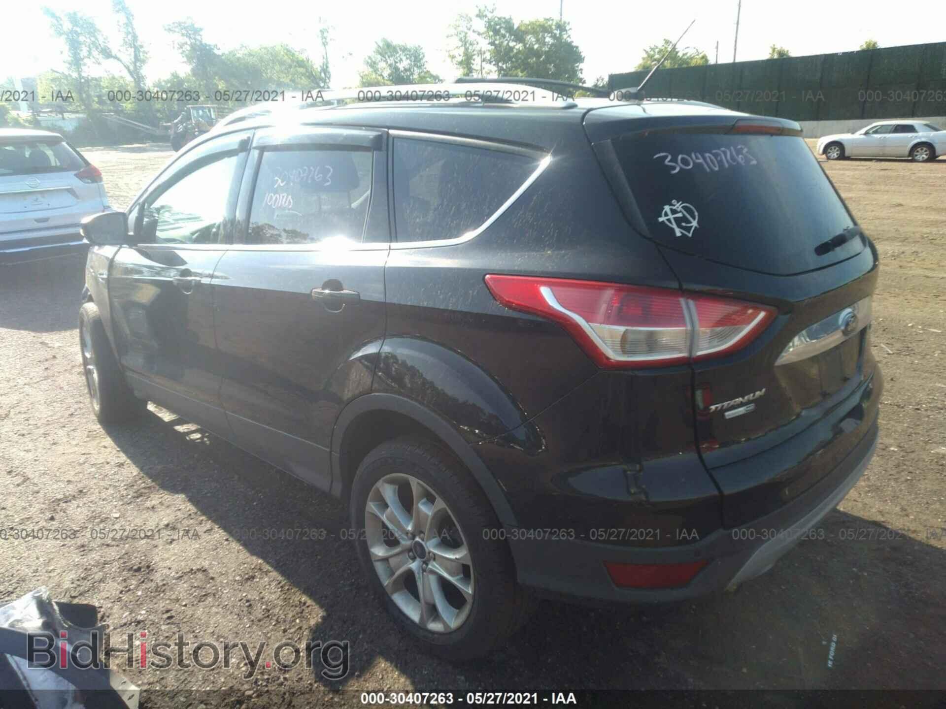 2015 Ford ESCAPE (VIN 1FMCU9J93FUC53538) — фото 3 из 12