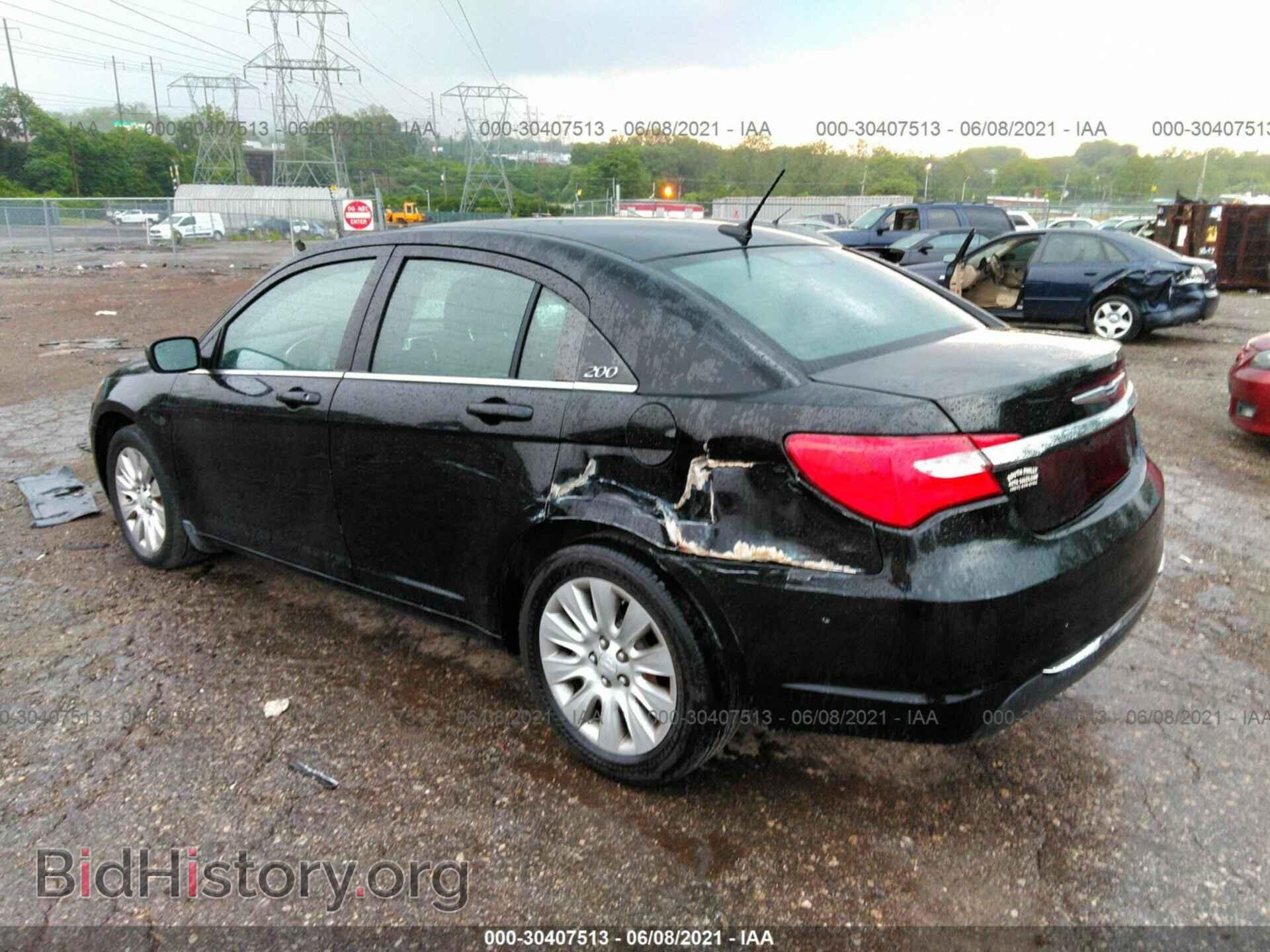 2013 CHRYSLER 200 - VIN: 1C3CCBAB3DN733656 - Фото 3