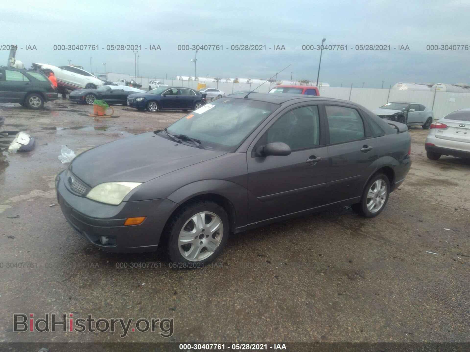 2007 FORD FOCUS - VIN: 1FAFP38ZX7W226490 - Фото 2