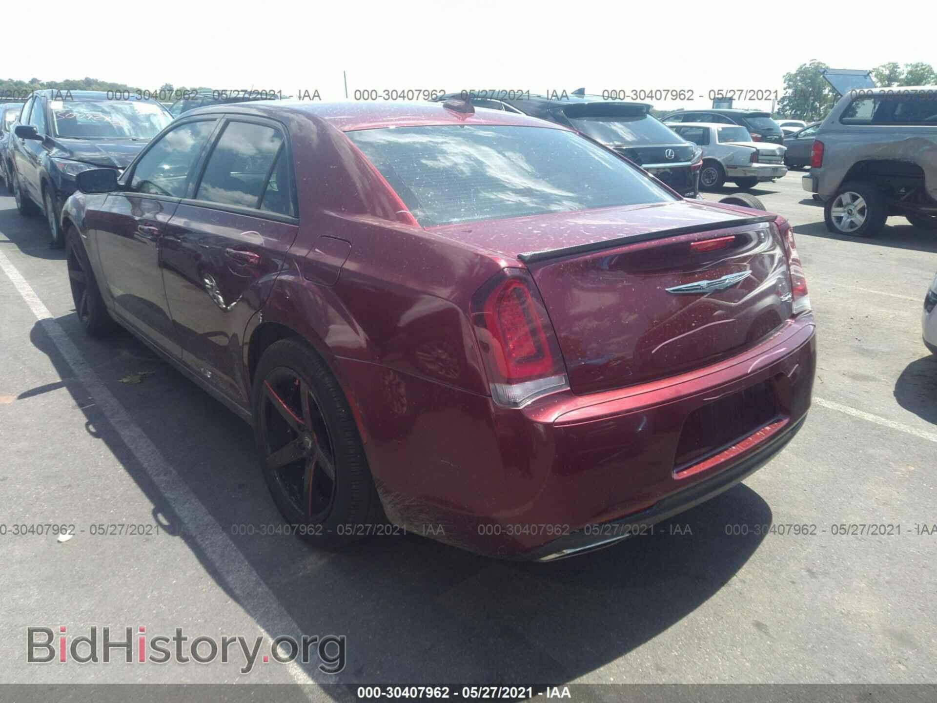 2019 CHRYSLER 300 - VIN: 2C3CCABG6KH618026 - Фото 3