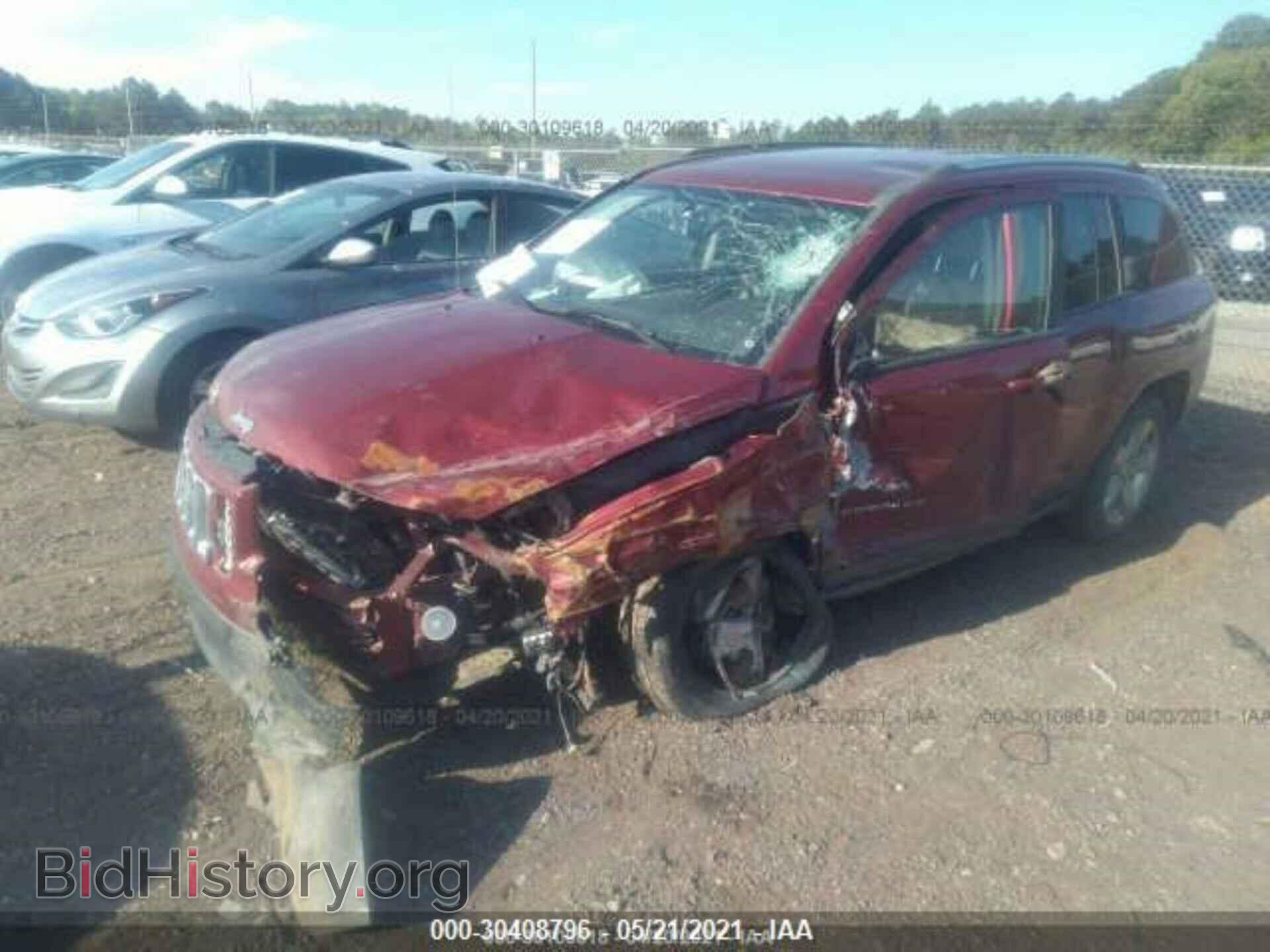 2014 JEEP COMPASS - VIN: 1C4NJCEB6ED889482 - Photo 2