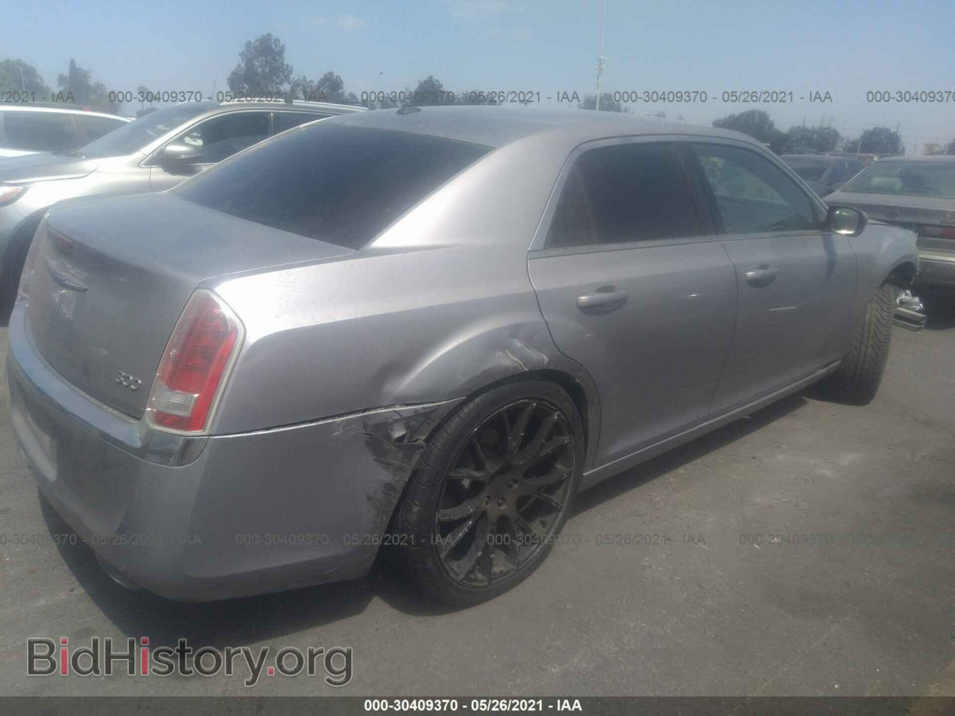 2014 CHRYSLER 300 - VIN: 2C3CCAAG1EH326984 - Фото 4