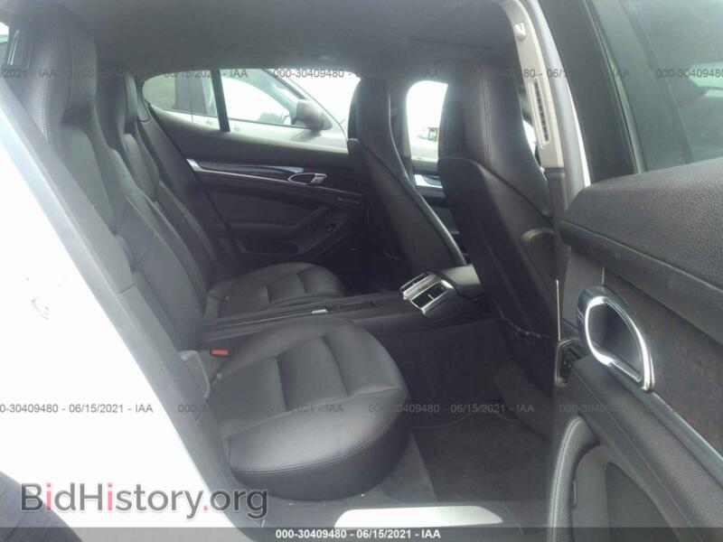 2012 Porsche PANAMERA (VIN WP0AA2A75CL071741) — фото 8 из 12