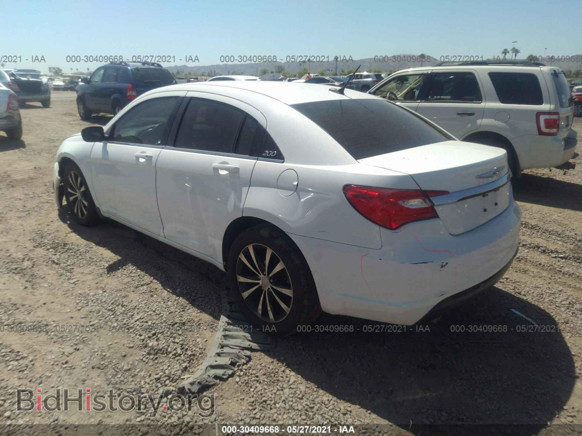 2014 CHRYSLER 200 - VIN: 1C3CCBBG7EN120211 - Фото 3