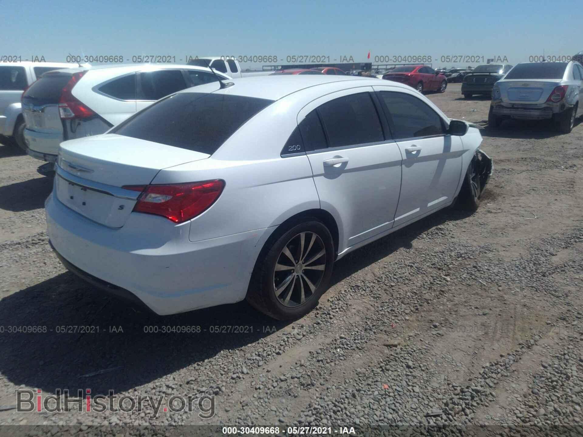 2014 CHRYSLER 200 - VIN: 1C3CCBBG7EN120211 - Фото 4