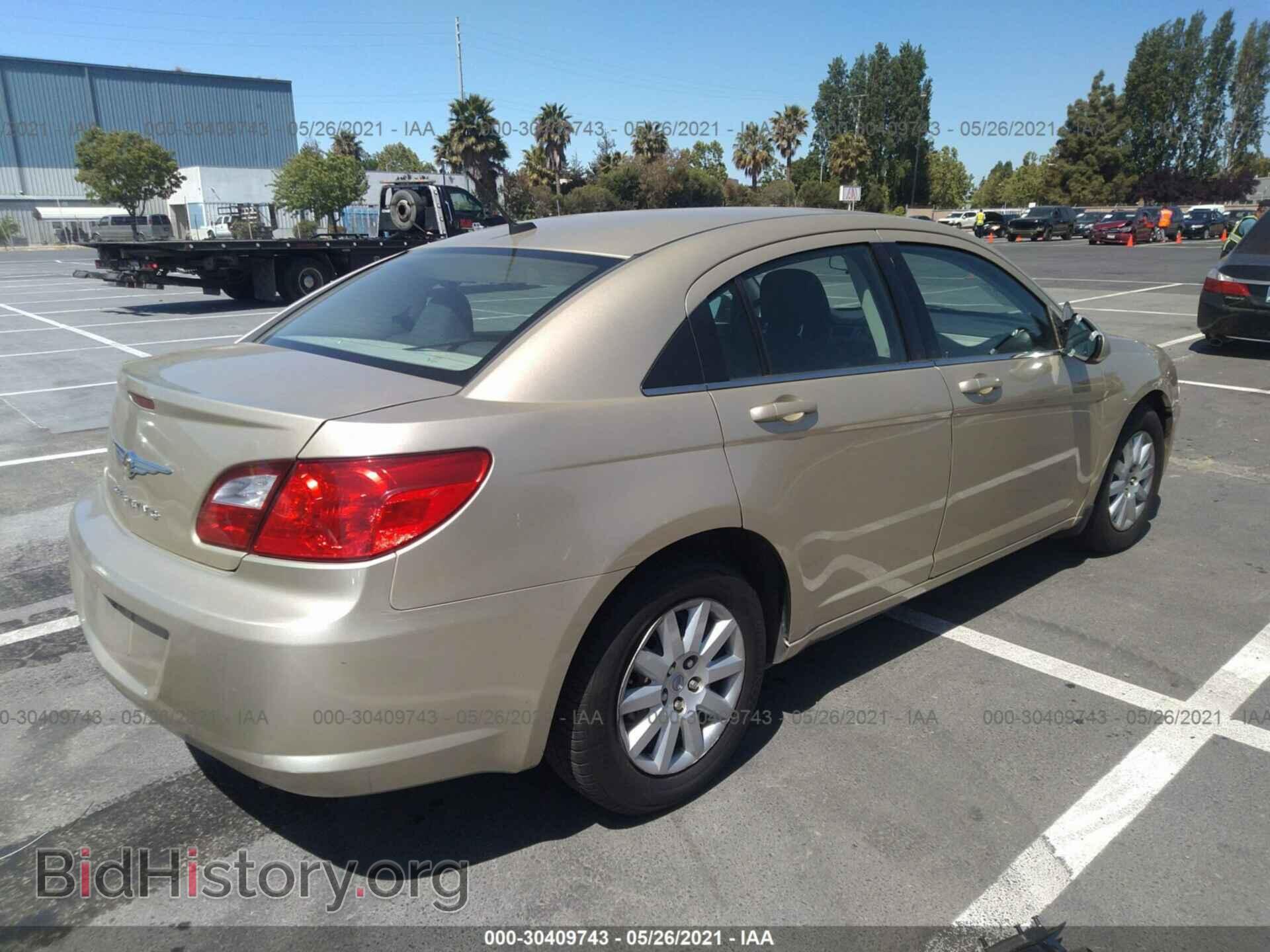 2010 CHRYSLER SEBRING - VIN: 1C3CC4FB1AN234077 - Фото 4