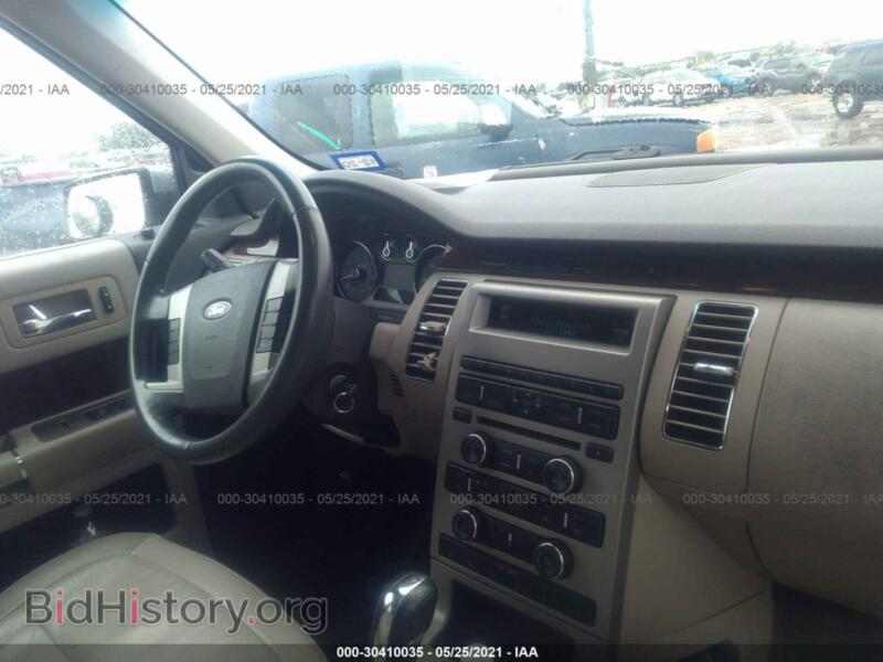 2010 Ford FLEX (VIN 2FMGK5CC2ABA54116) — photo 5 of 11