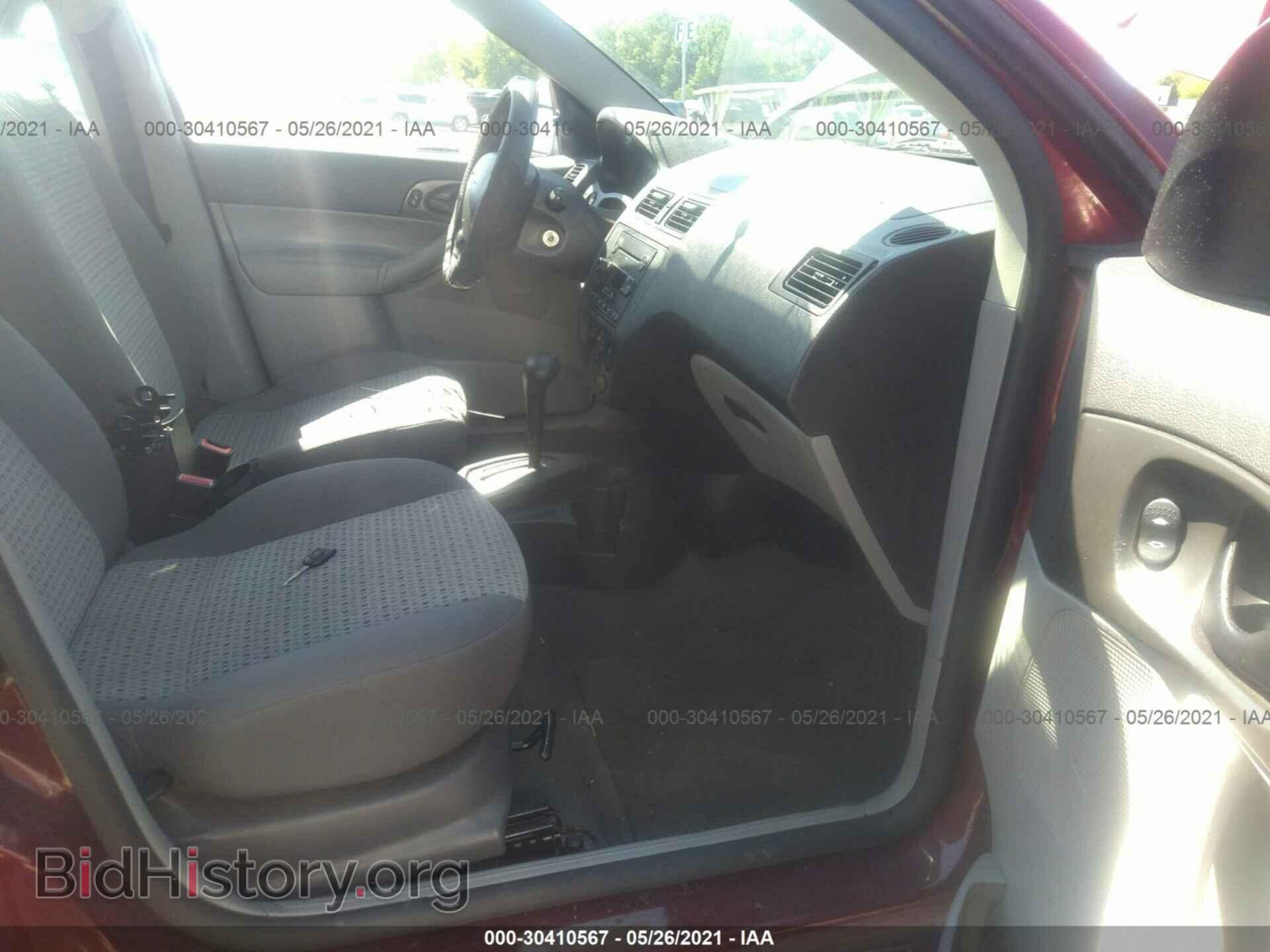 2007 FORD FOCUS - VIN: 1FAHP36N57W143820 - Фото 5