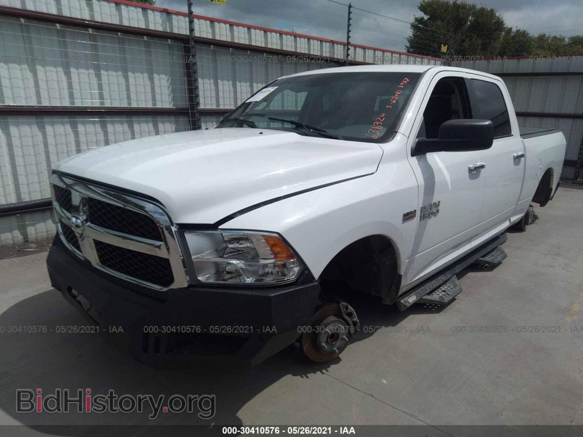 2018 RAM 1500 - VIN: 1C6RR6TT2JS118957 - Фото 2
