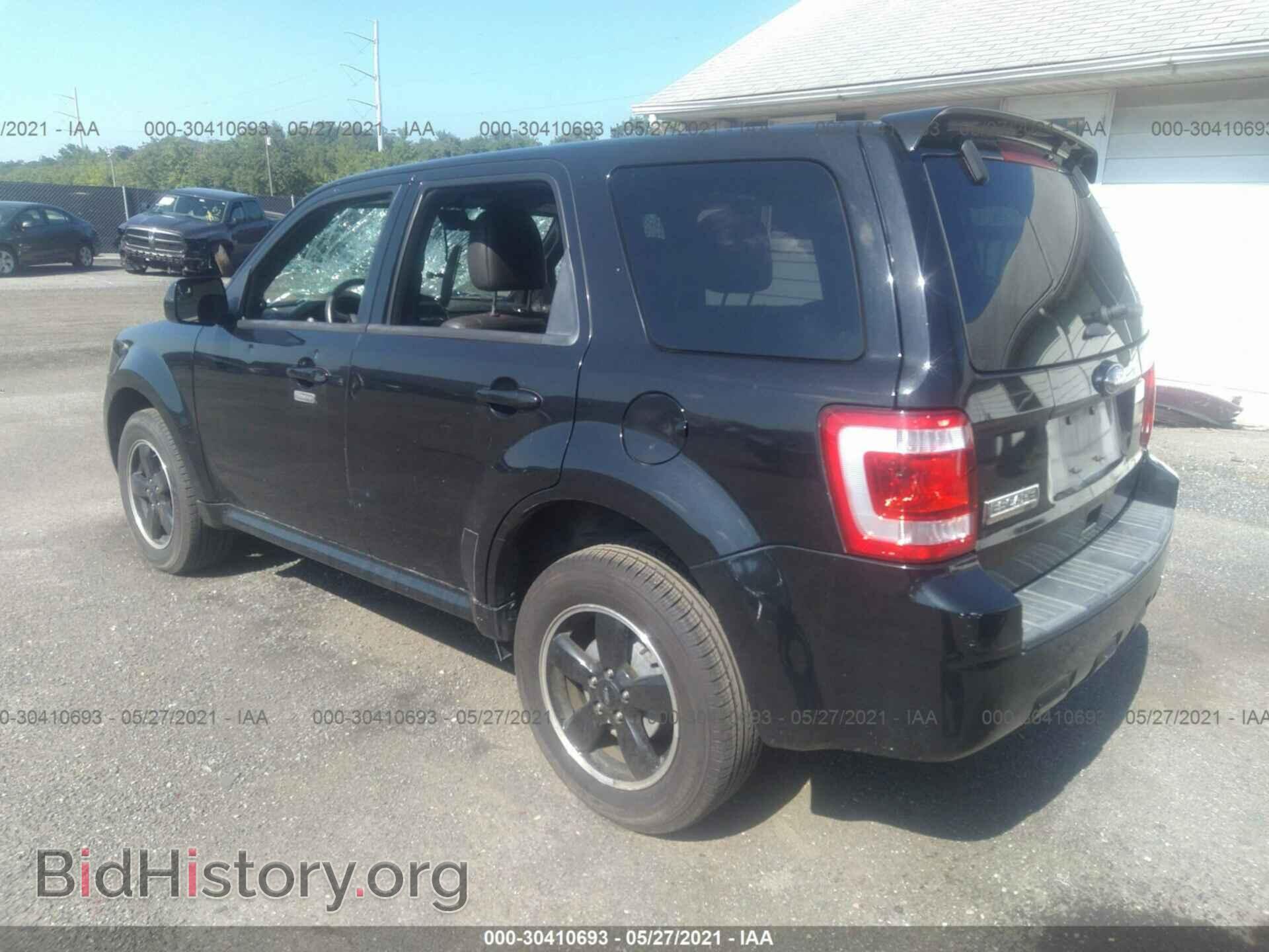 2011 FORD ESCAPE - VIN: 1FMCU0D74BKA72802 - Фото 3
