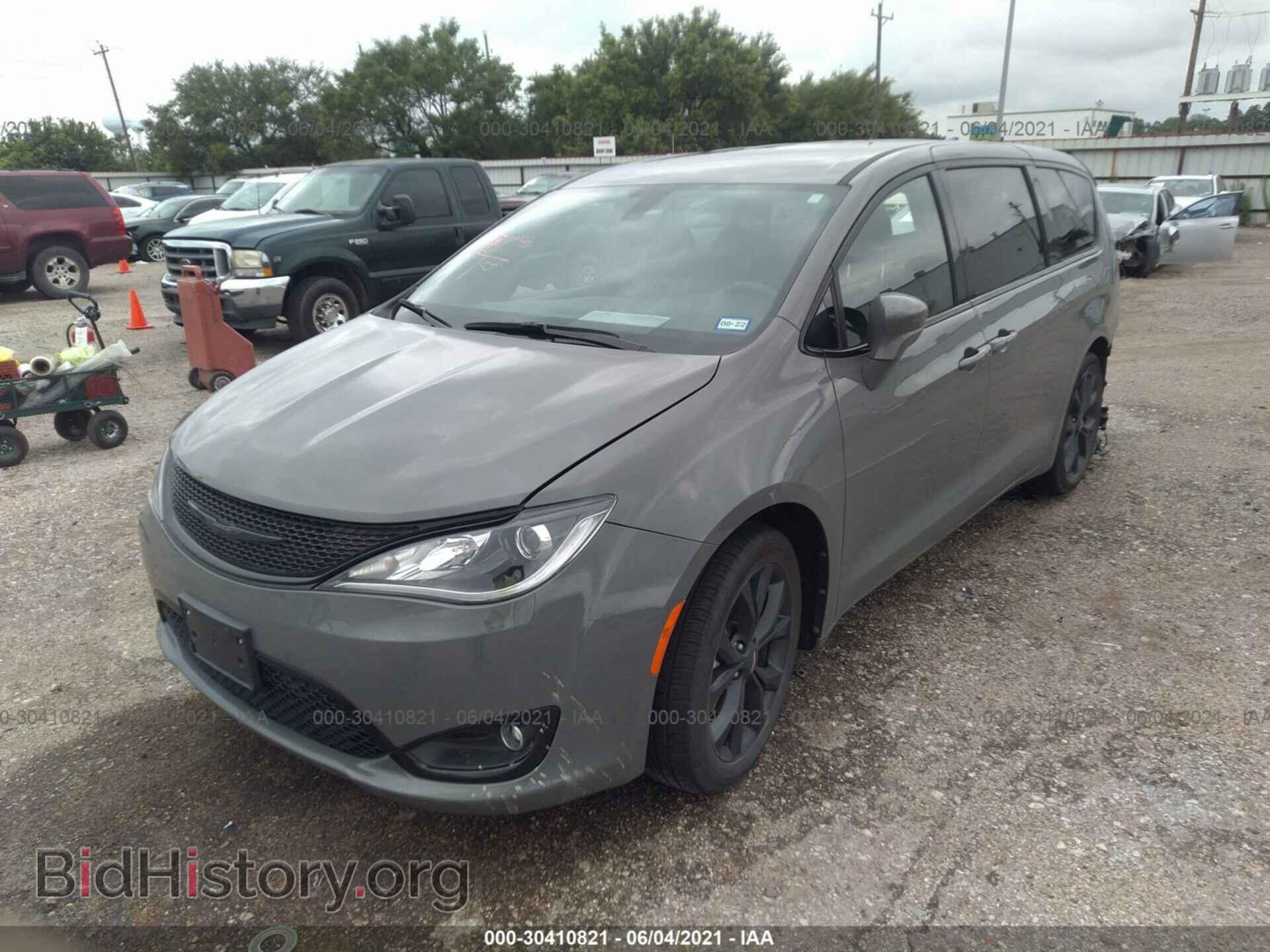 2020 CHRYSLER PACIFICA - VIN: 2C4RC1FG9LR246225 - Фото 2