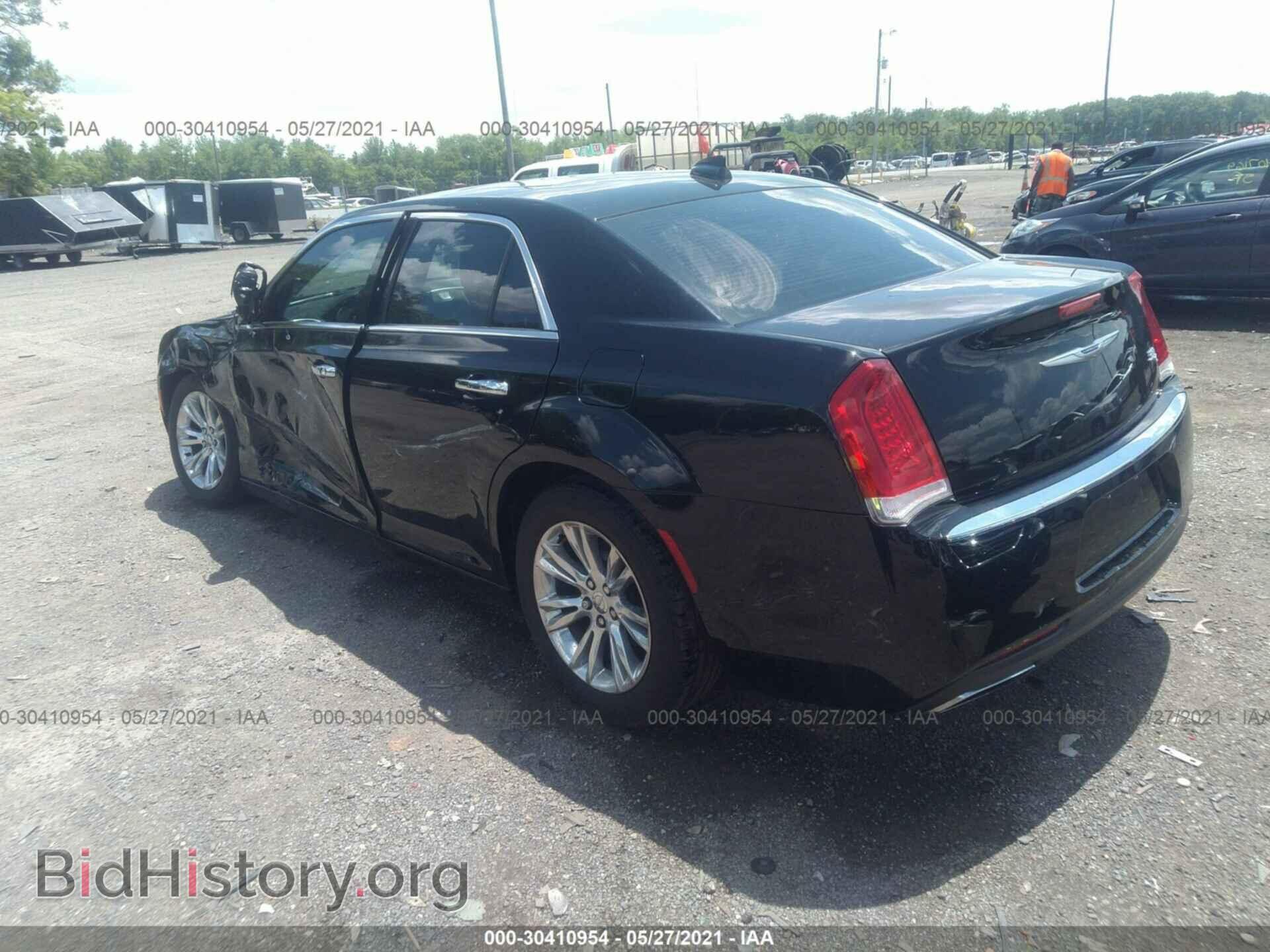 2017 CHRYSLER 300 - VIN: 2C3CCAEG1HH616222 - Фото 3
