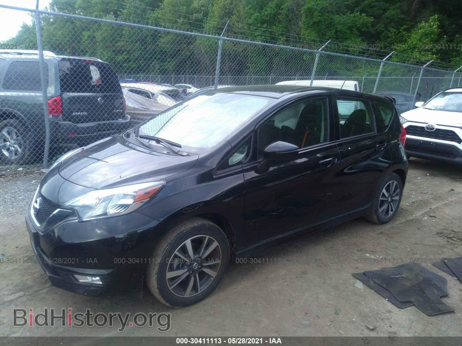 2018 NISSAN VERSA NOTE - VIN: 3N1CE2CP1JL357259 - Photo 2