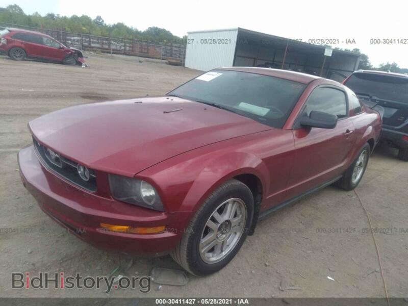 2007 Ford MUSTANG (VIN 1ZVFT80N075240414) — photo 2 of 11