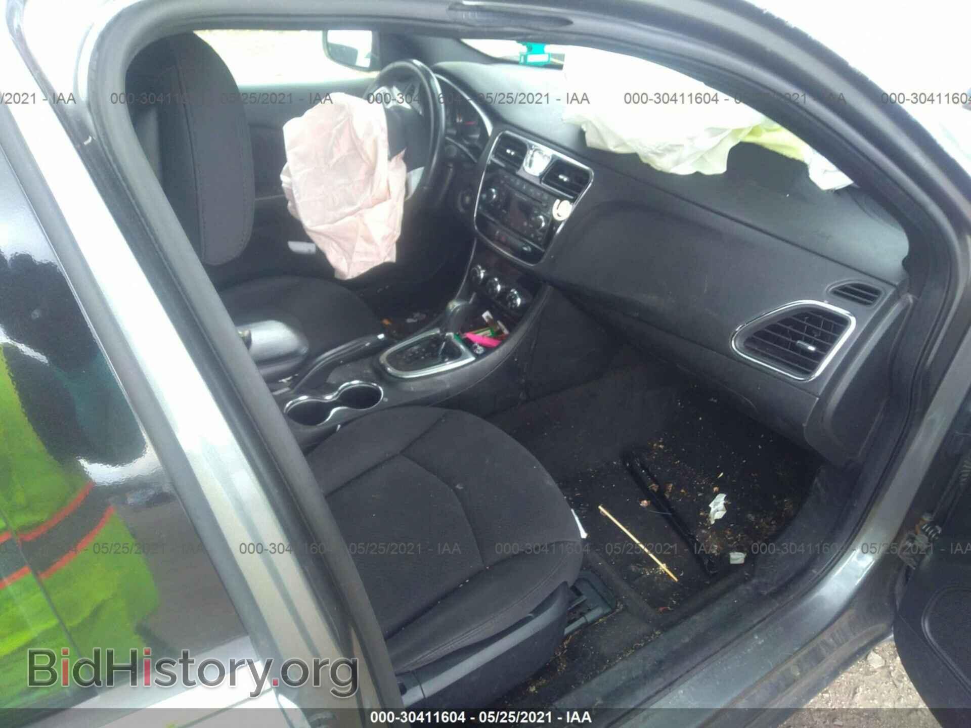 2013 CHRYSLER 200 - VIN: 1C3CCBBB1DN540100 - Фото 5