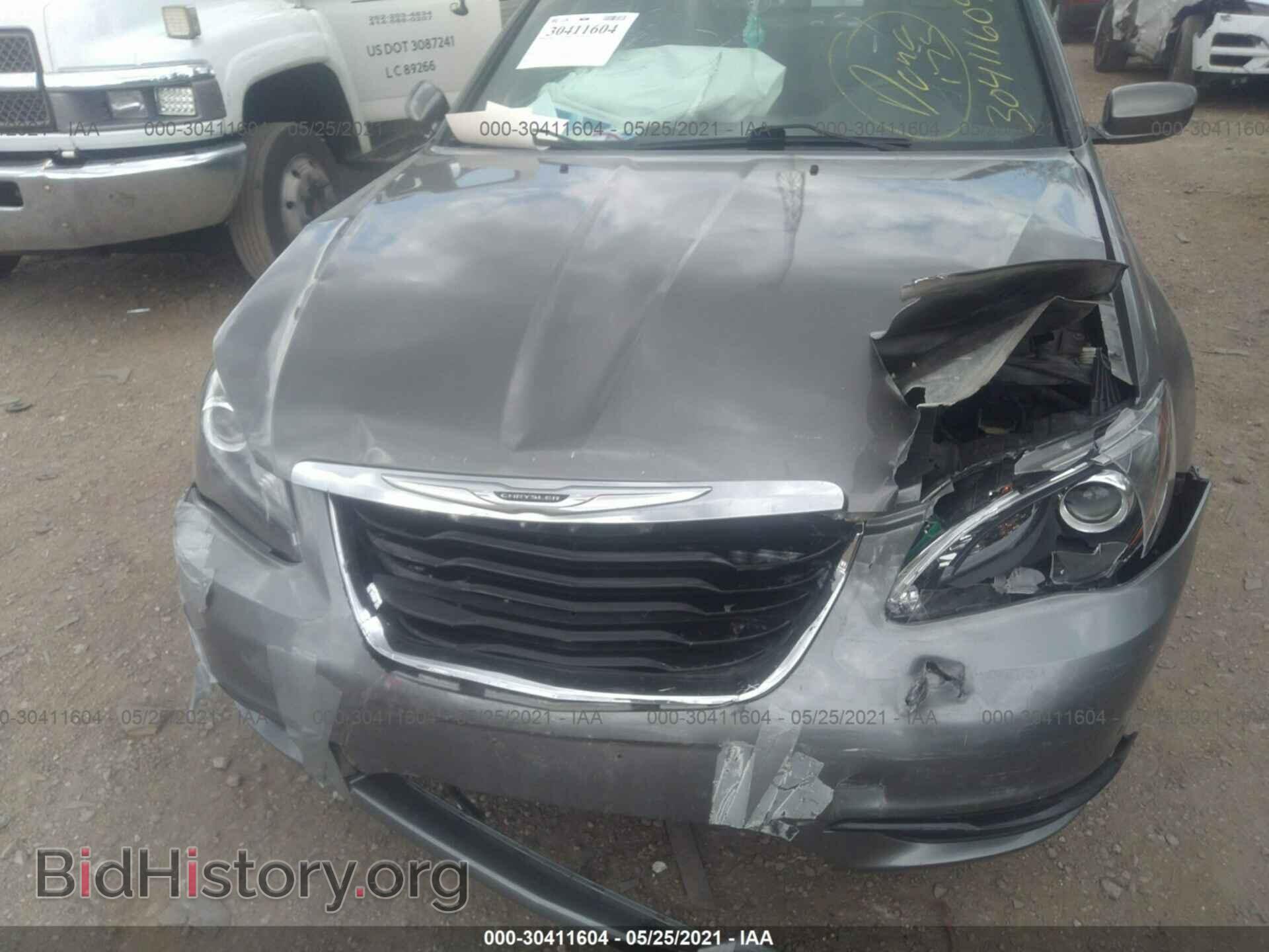 2013 CHRYSLER 200 - VIN: 1C3CCBBB1DN540100 - Фото 6