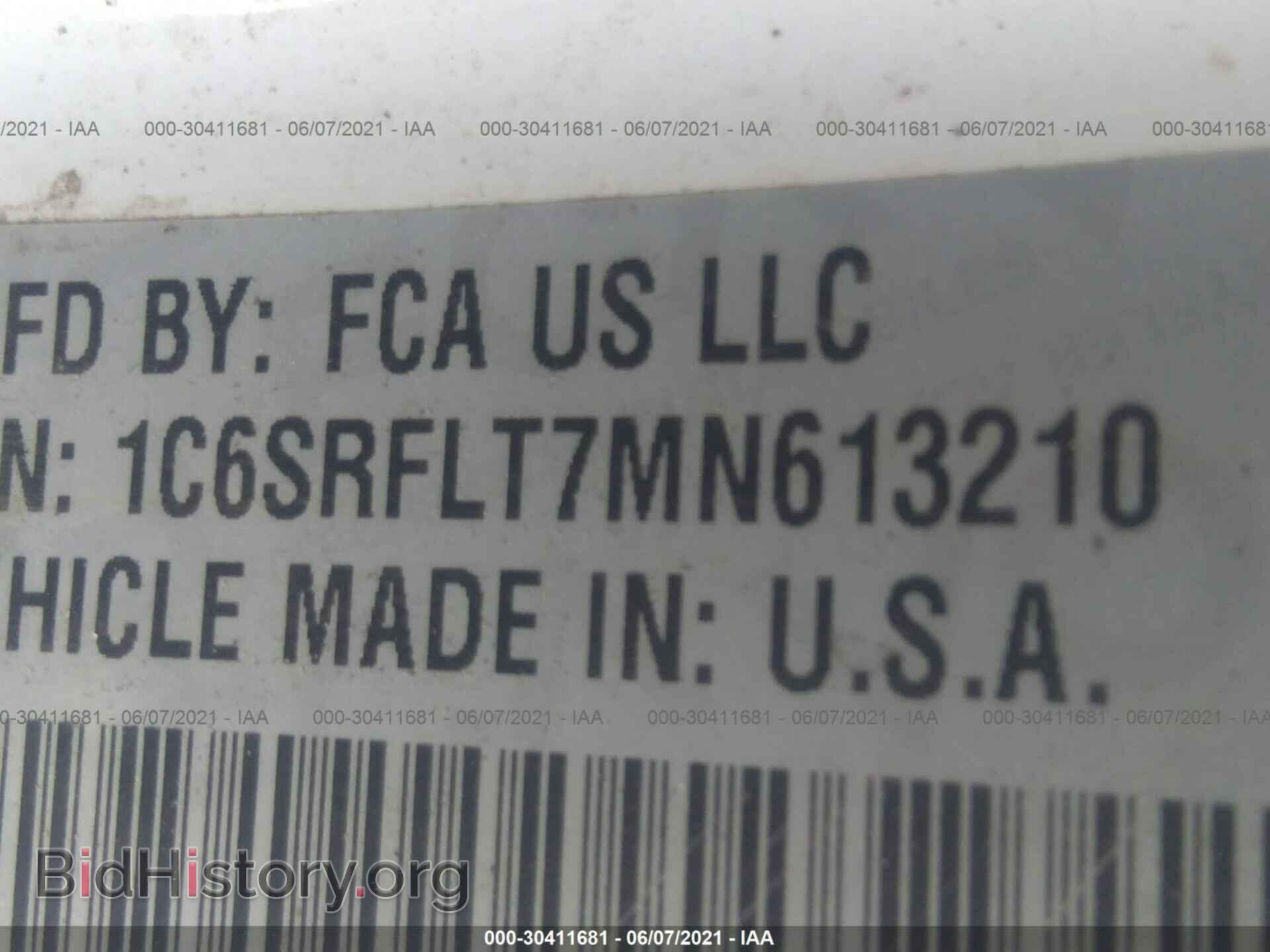 2021 RAM 1500 - VIN: 1C6SRFLT7MN613210 - Фото 9
