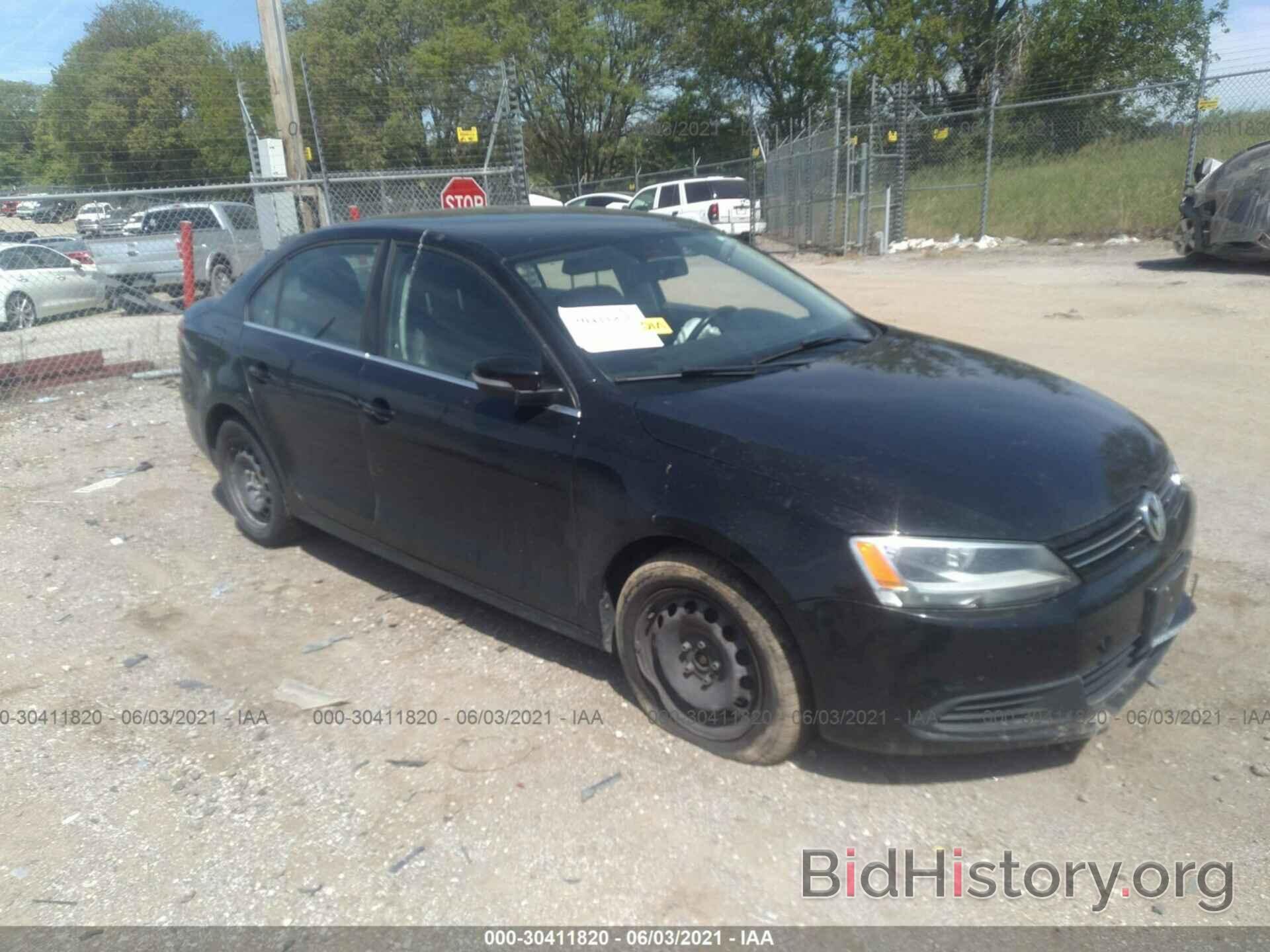 Photo 3VWDP7AJ1DM394475 - VOLKSWAGEN JETTA SEDAN 2013