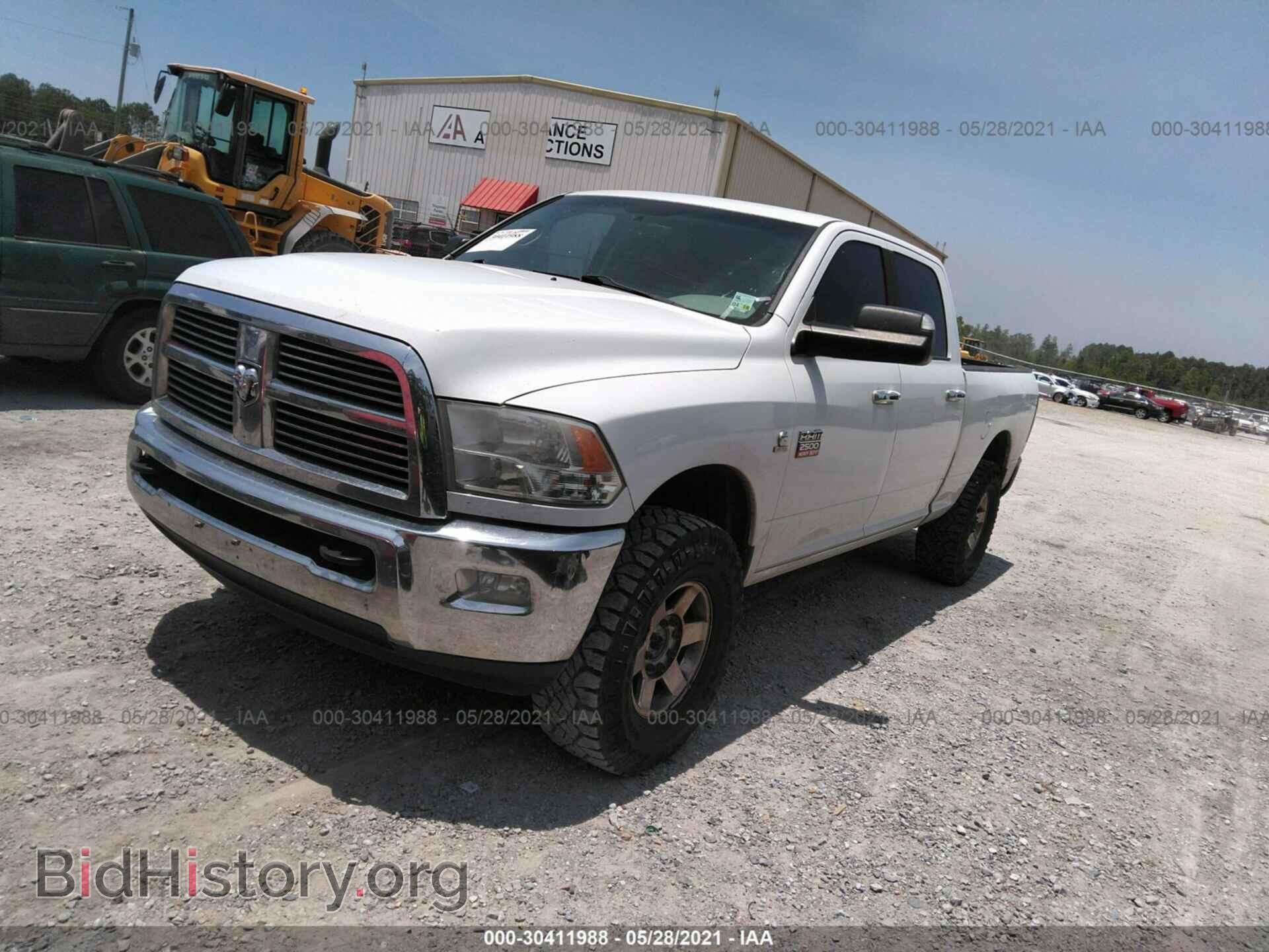 2011 RAM 2500 - VIN: 3D7UT2CL6BG626019 - Фото 2