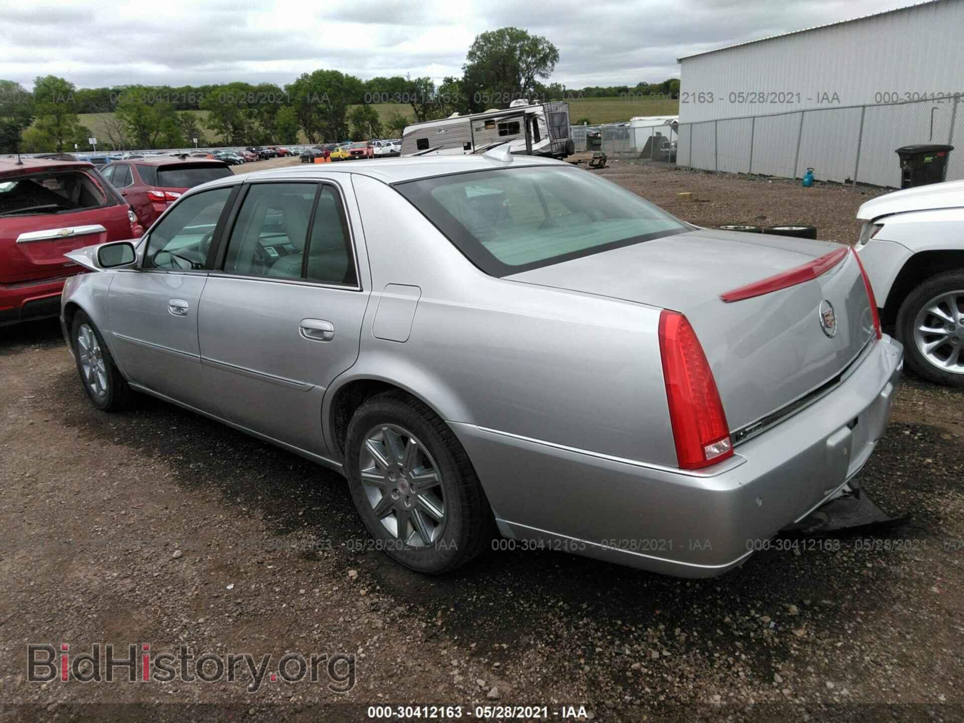 2011 CADILLAC DTS - VIN: 1G6KH5E63BU111815 - Фото 3