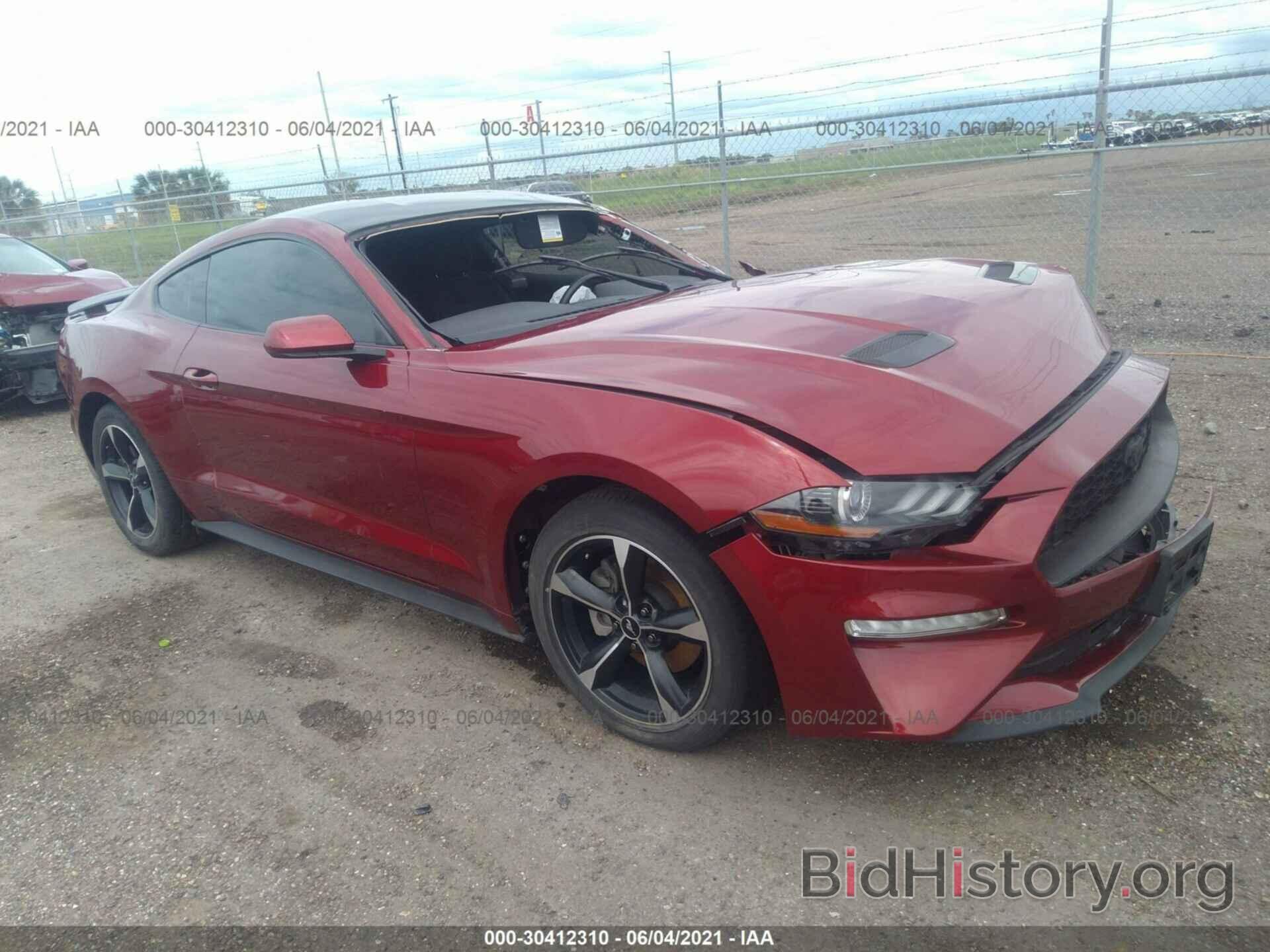 Photo 1FA6P8TH1J5176085 - FORD MUSTANG 2018