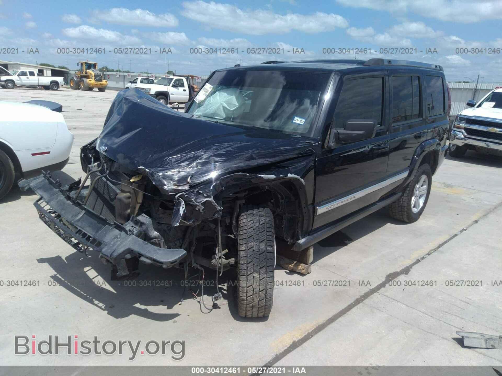2009 JEEP COMMANDER - VIN: 1J8HH58TX9C517947 - Фото 2