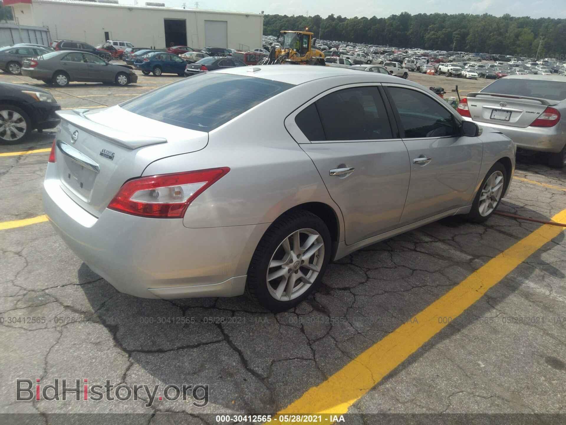 2009 NISSAN MAXIMA - VIN: 1N4AA51E19C835745 - Фото 4