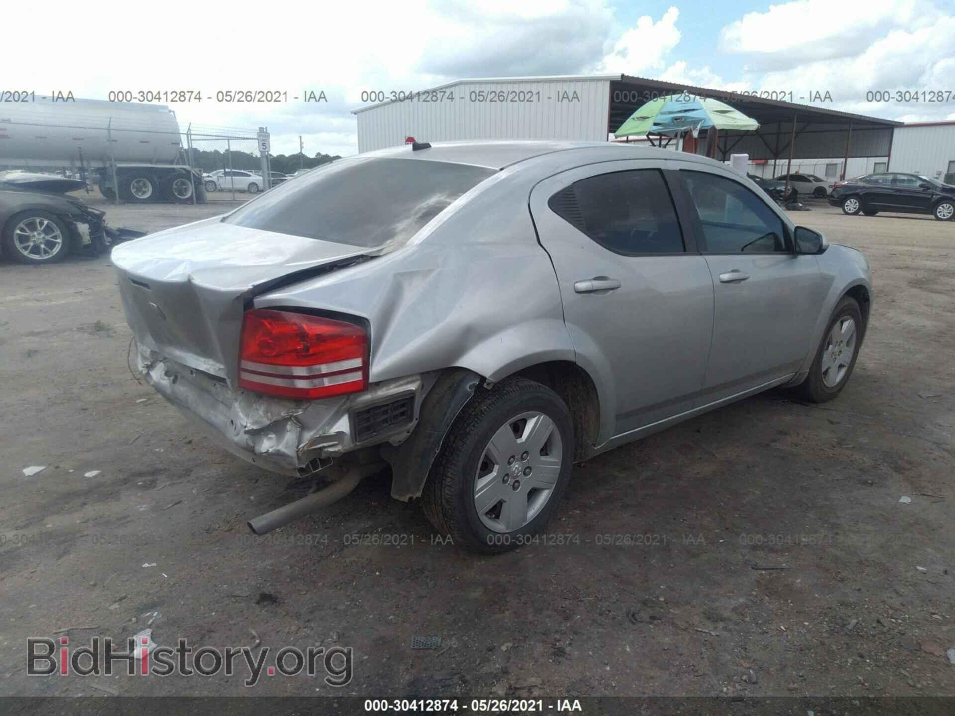 2010 DODGE AVENGER - VIN: 1B3CC4FB5AN106874 - Photo 4