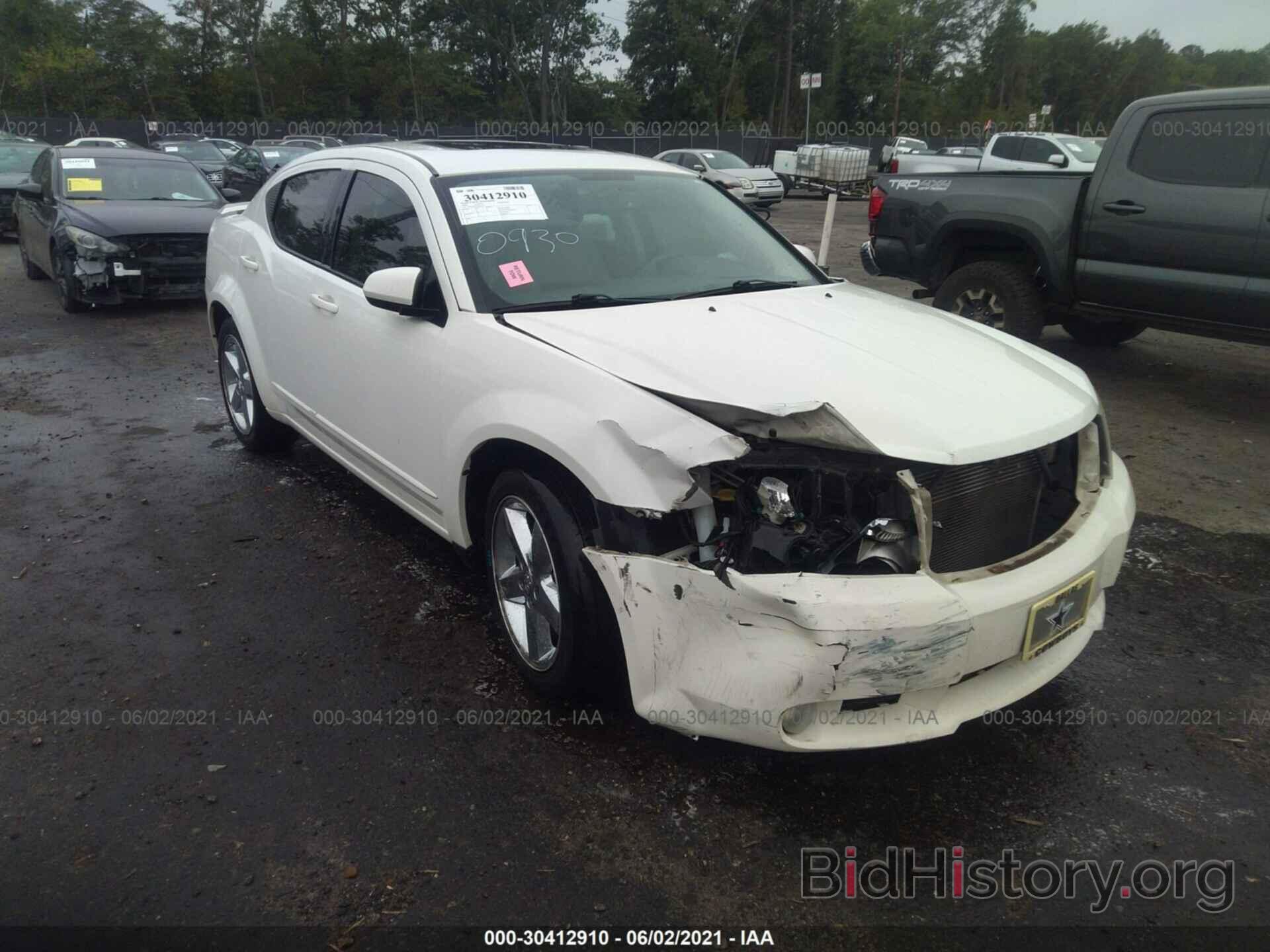 Photo 1B3LD76M28N111525 - DODGE AVENGER 2008