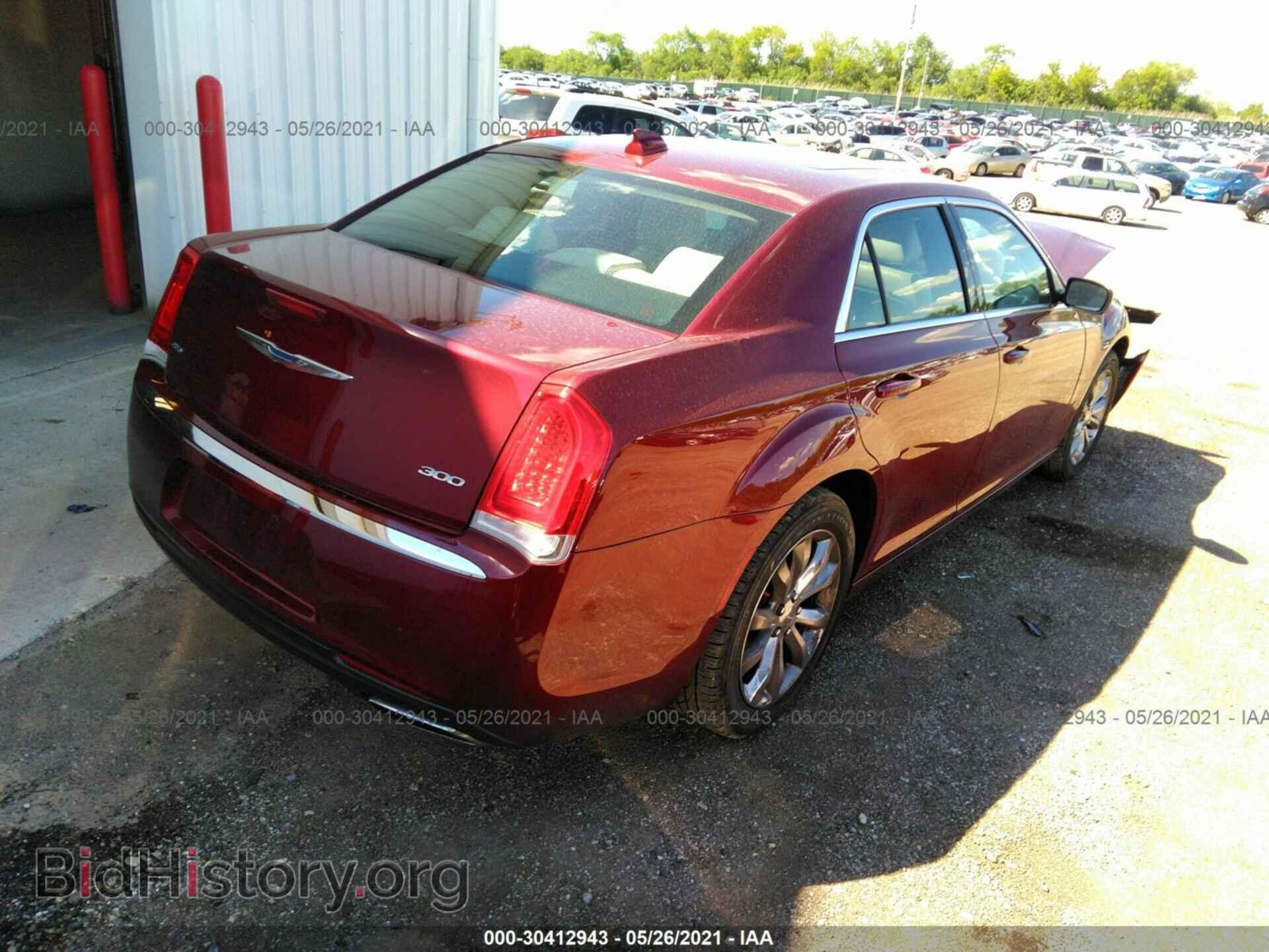 2018 CHRYSLER 300 - VIN: 2C3CCARG5JH144512 - Фото 4