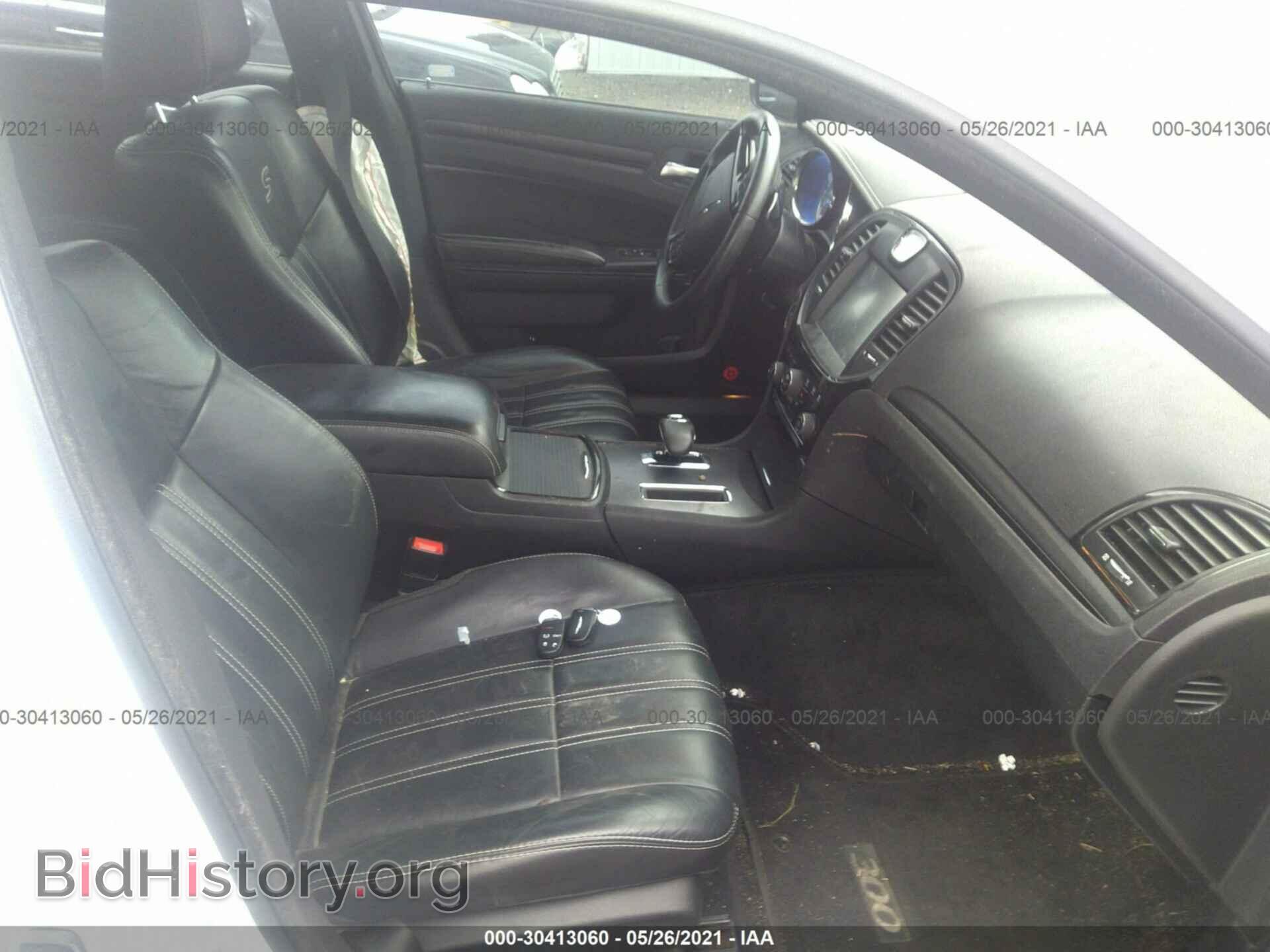 2014 CHRYSLER 300 - VIN: 2C3CCAGG3EH249395 - Фото 5