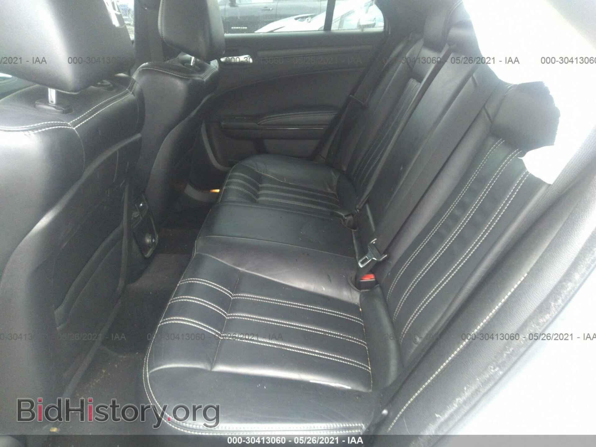 2014 CHRYSLER 300 - VIN: 2C3CCAGG3EH249395 - Фото 8