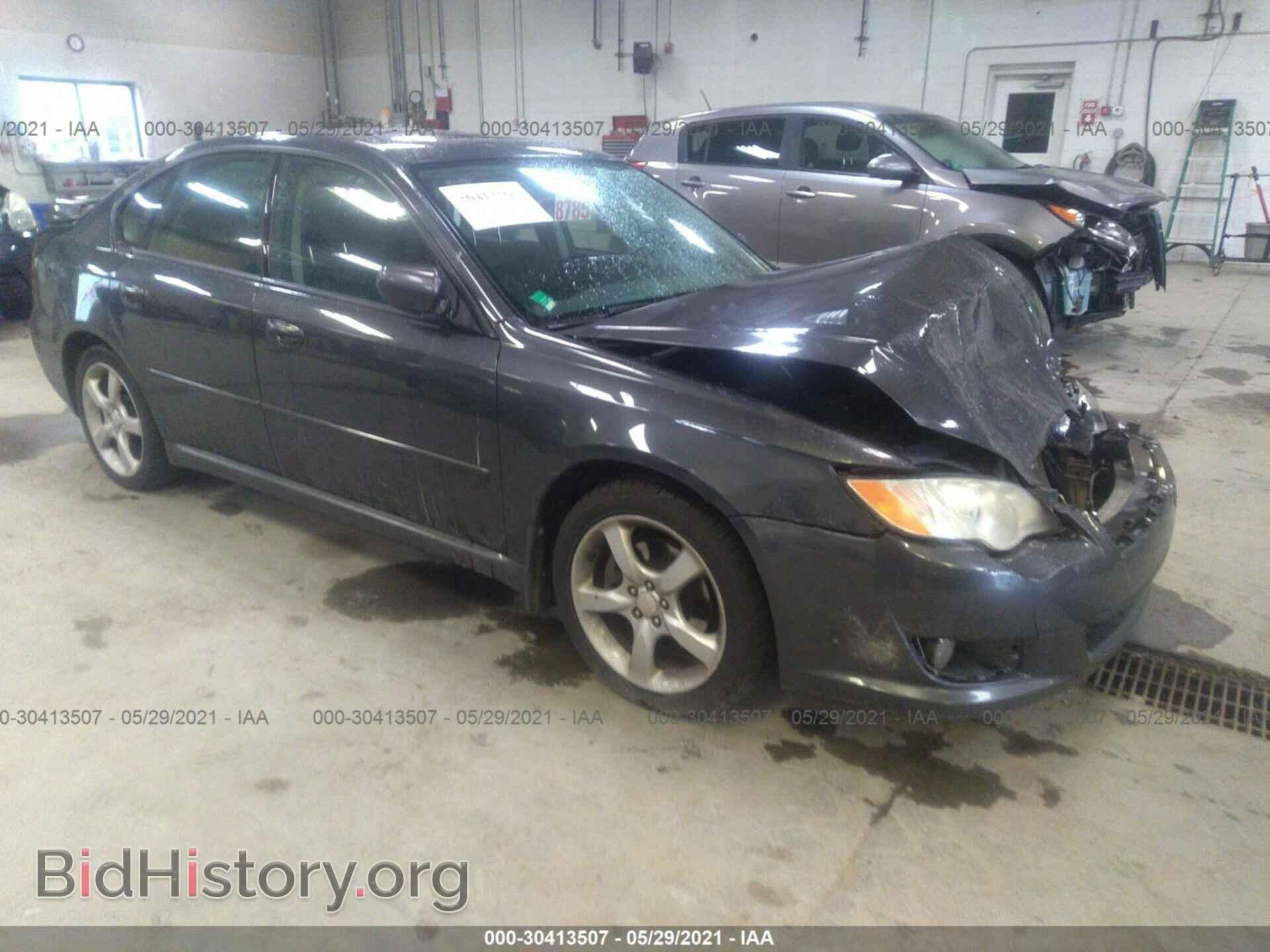 Photo 4S3BL616196217864 - SUBARU LEGACY 2009