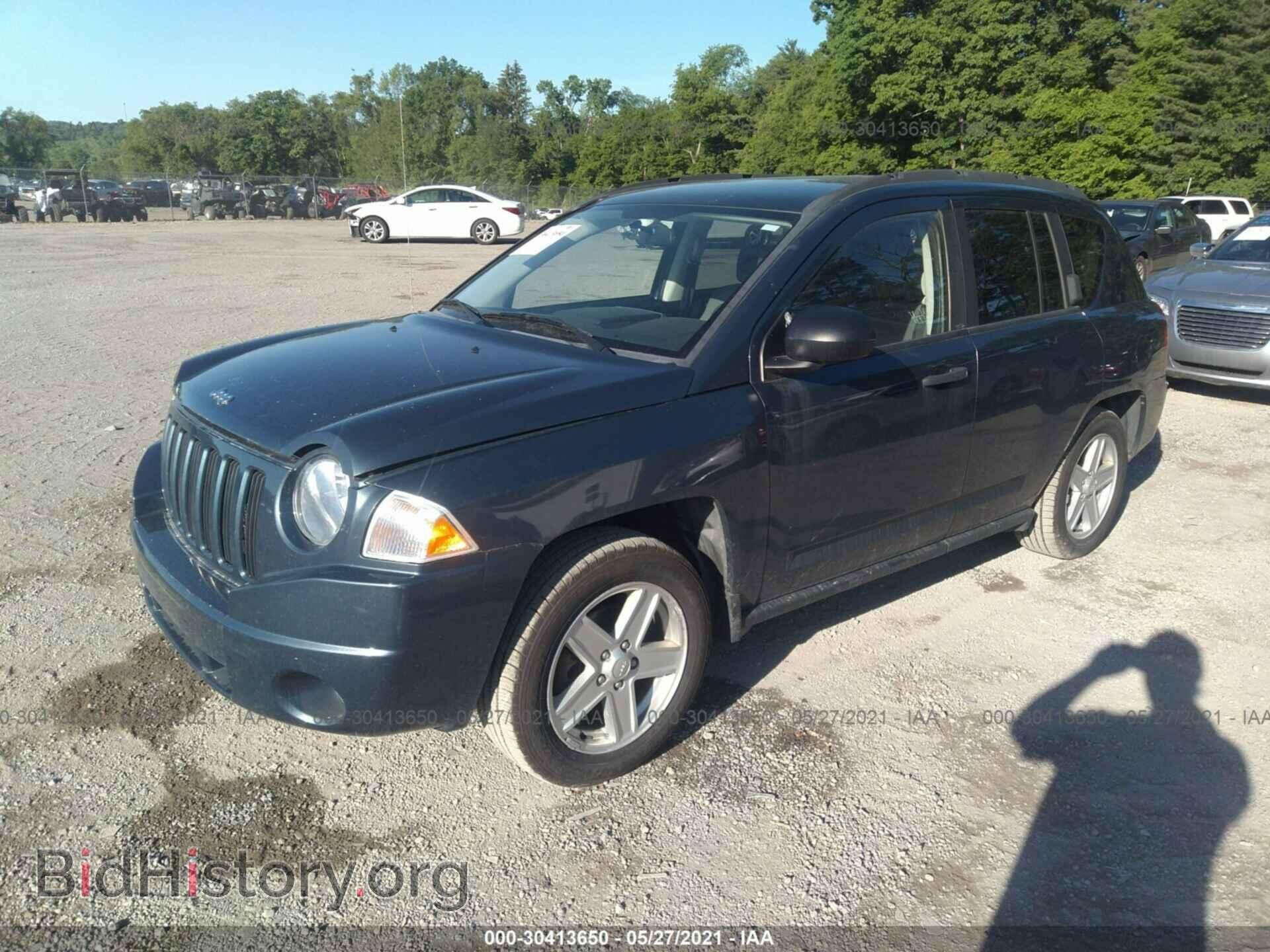 2008 JEEP COMPASS - VIN: 1J8FF47W58D511436 - Фото 2