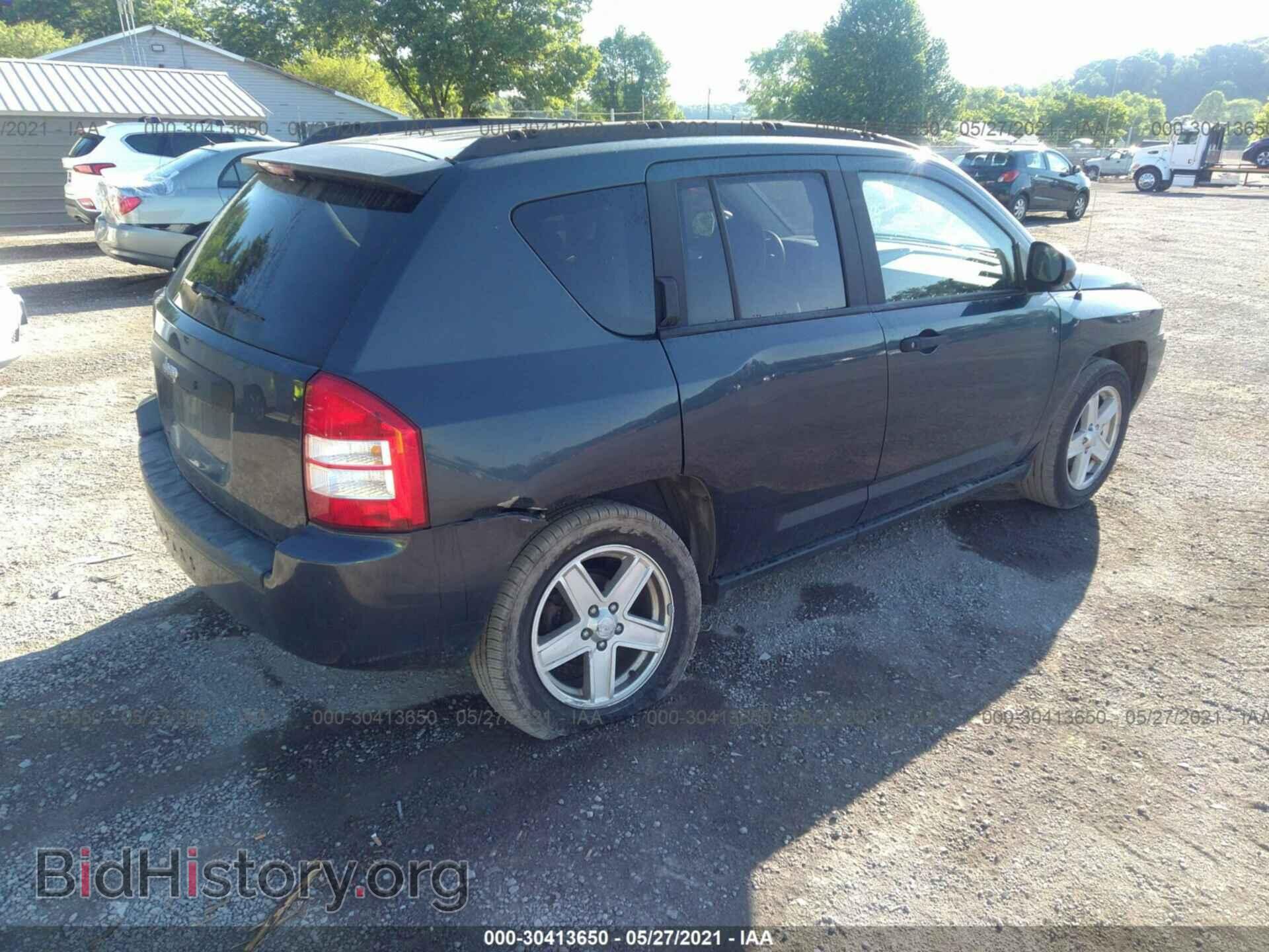 2008 JEEP COMPASS - VIN: 1J8FF47W58D511436 - Фото 4