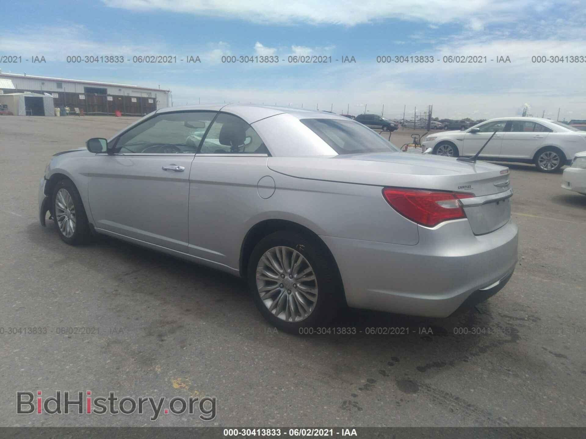 2011 CHRYSLER 200 - VIN: 1C3BC7EG4BN582807 - Фото 3