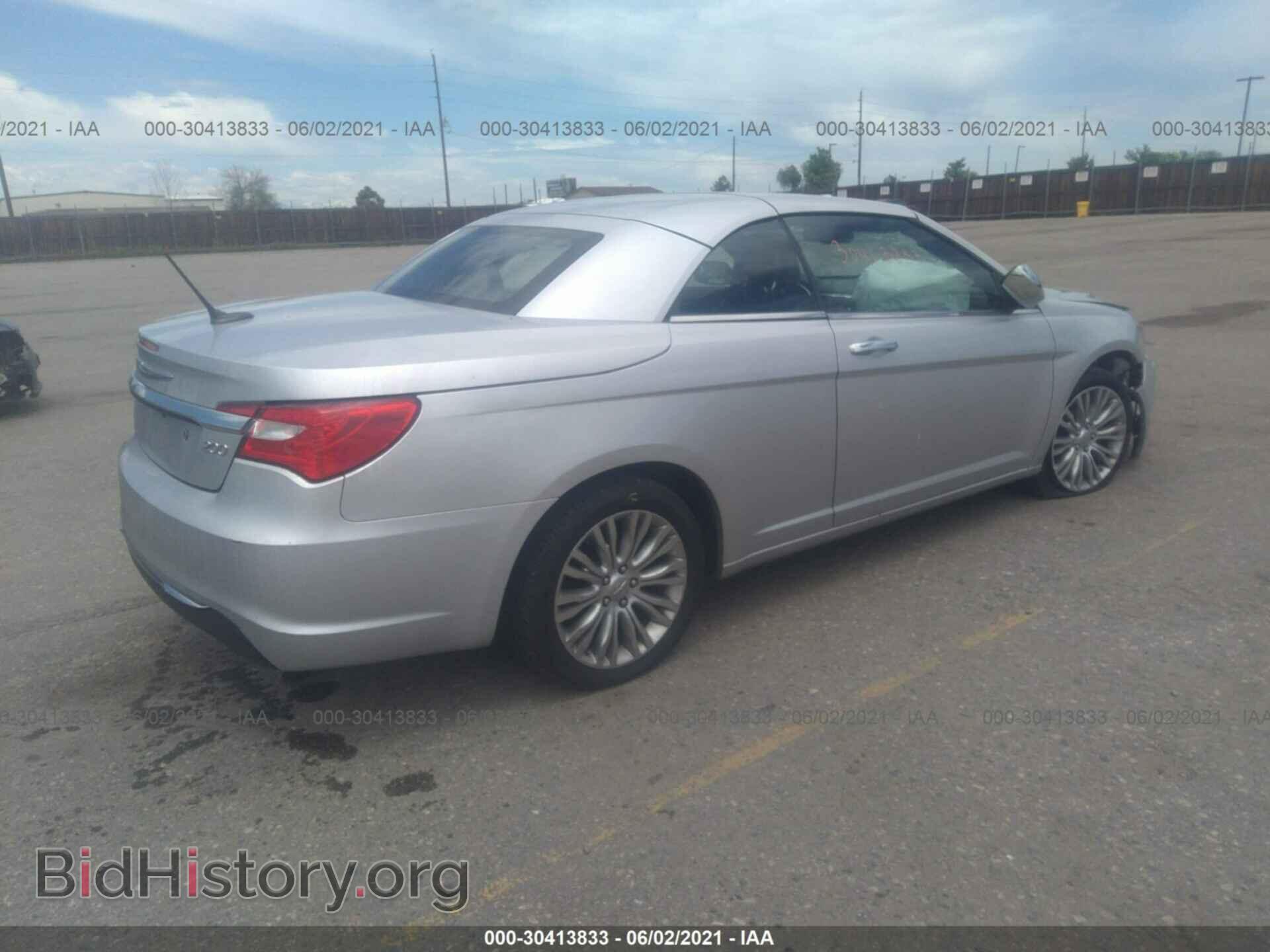 2011 CHRYSLER 200 - VIN: 1C3BC7EG4BN582807 - Фото 4