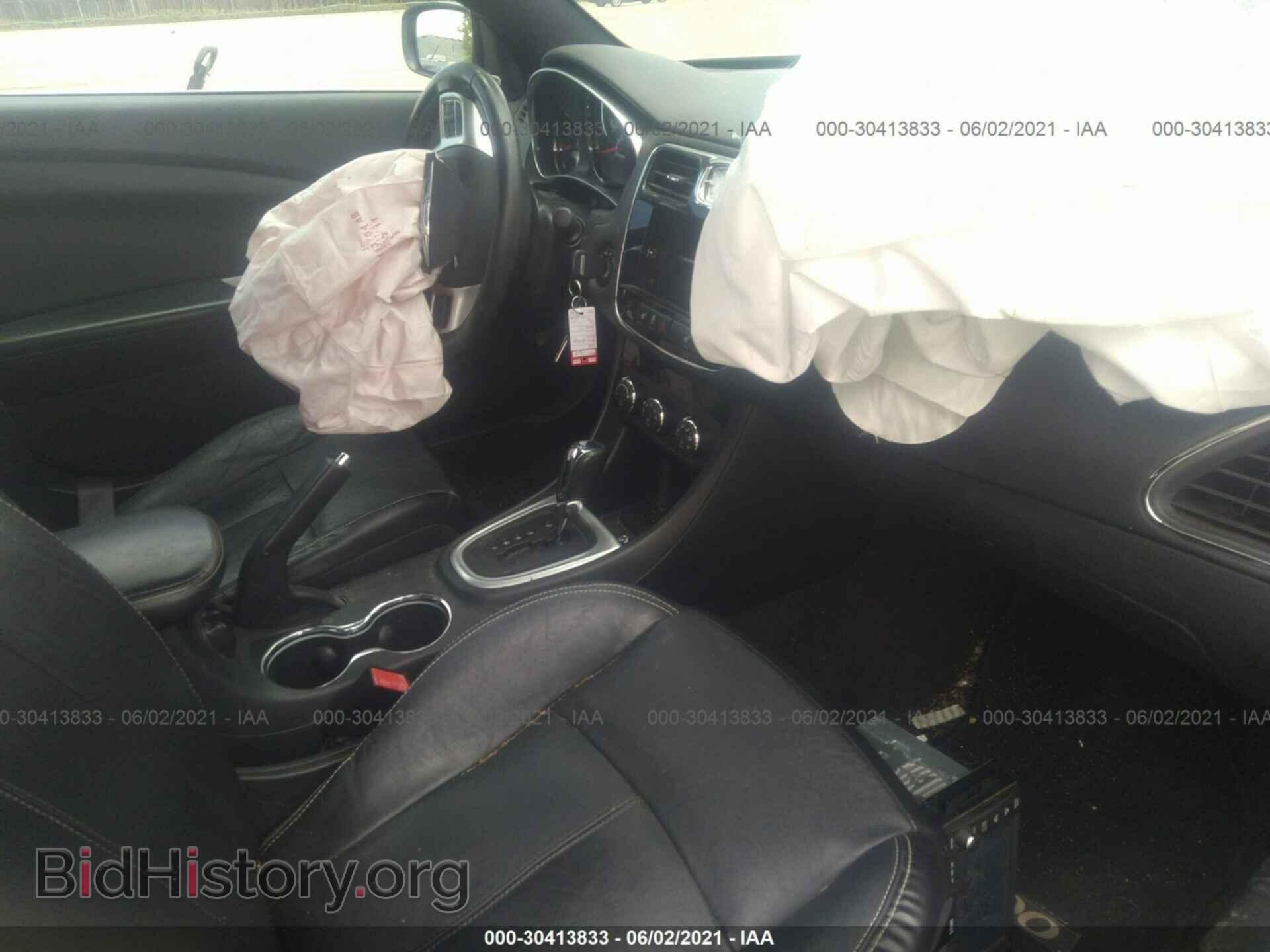 2011 CHRYSLER 200 - VIN: 1C3BC7EG4BN582807 - Фото 5