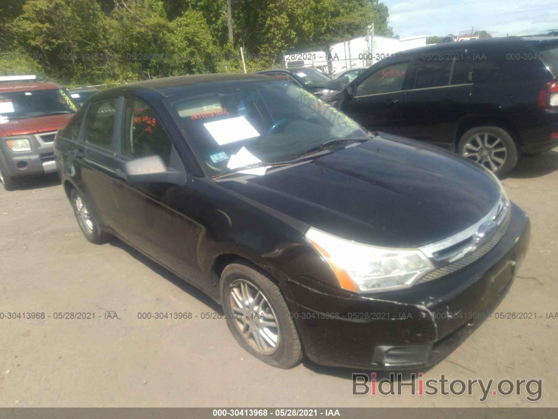 Photo 1FAHP35N79W173972 - FORD FOCUS 2009