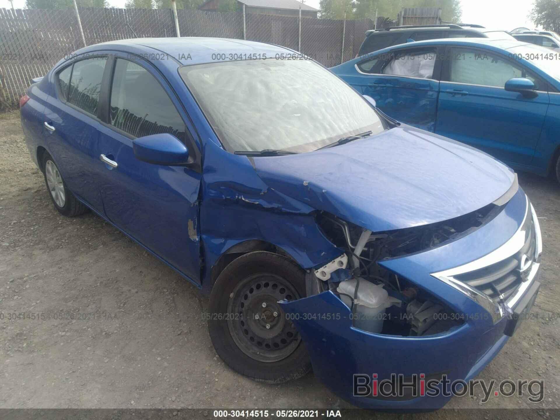 Photo 3N1CN7AP8HL876870 - NISSAN VERSA SEDAN 2017