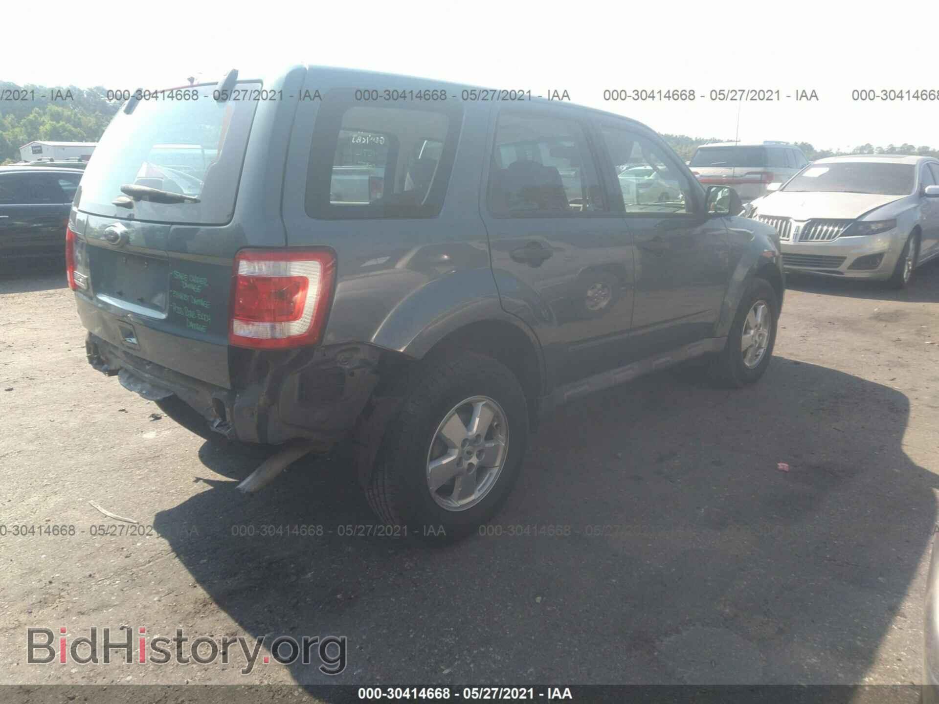 2011 FORD ESCAPE - VIN: 1FMCU0C71BKC02231 - Фото 4