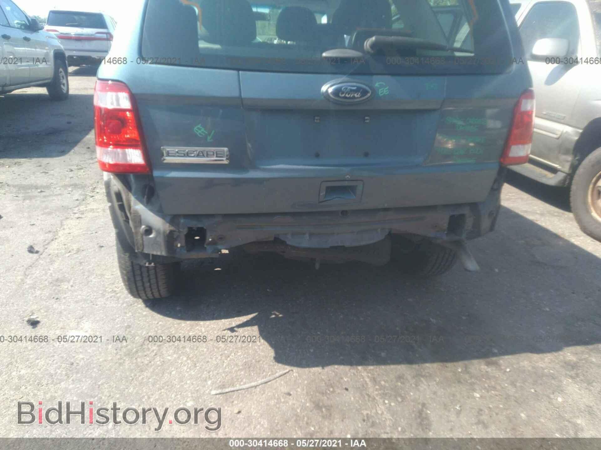 2011 FORD ESCAPE - VIN: 1FMCU0C71BKC02231 - Фото 6