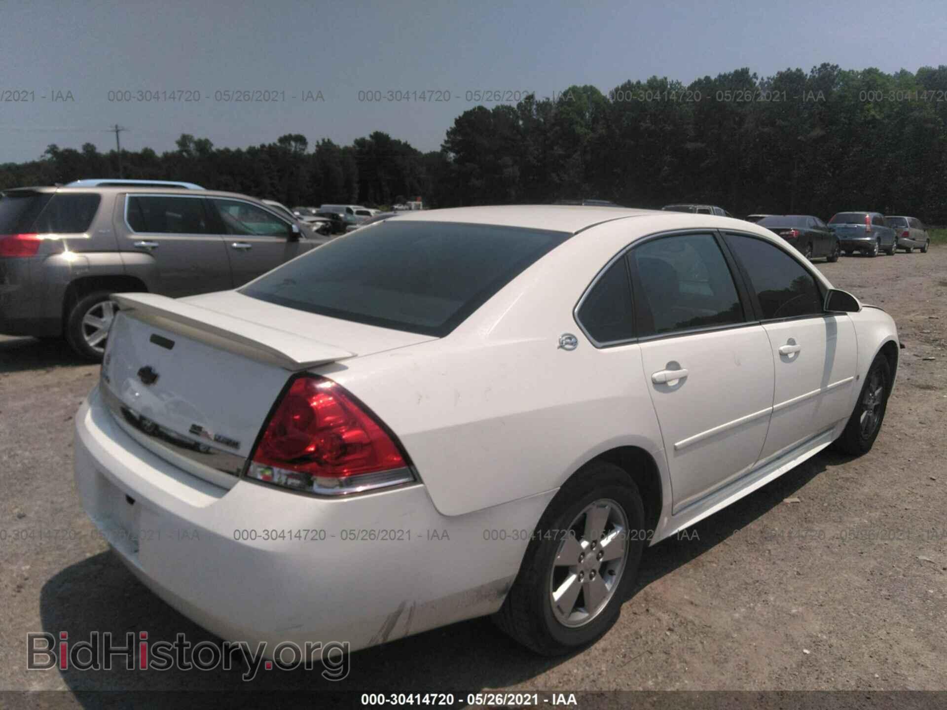 2009 CHEVROLET IMPALA - VIN: 2G1WT57K191302025 - Фото 4